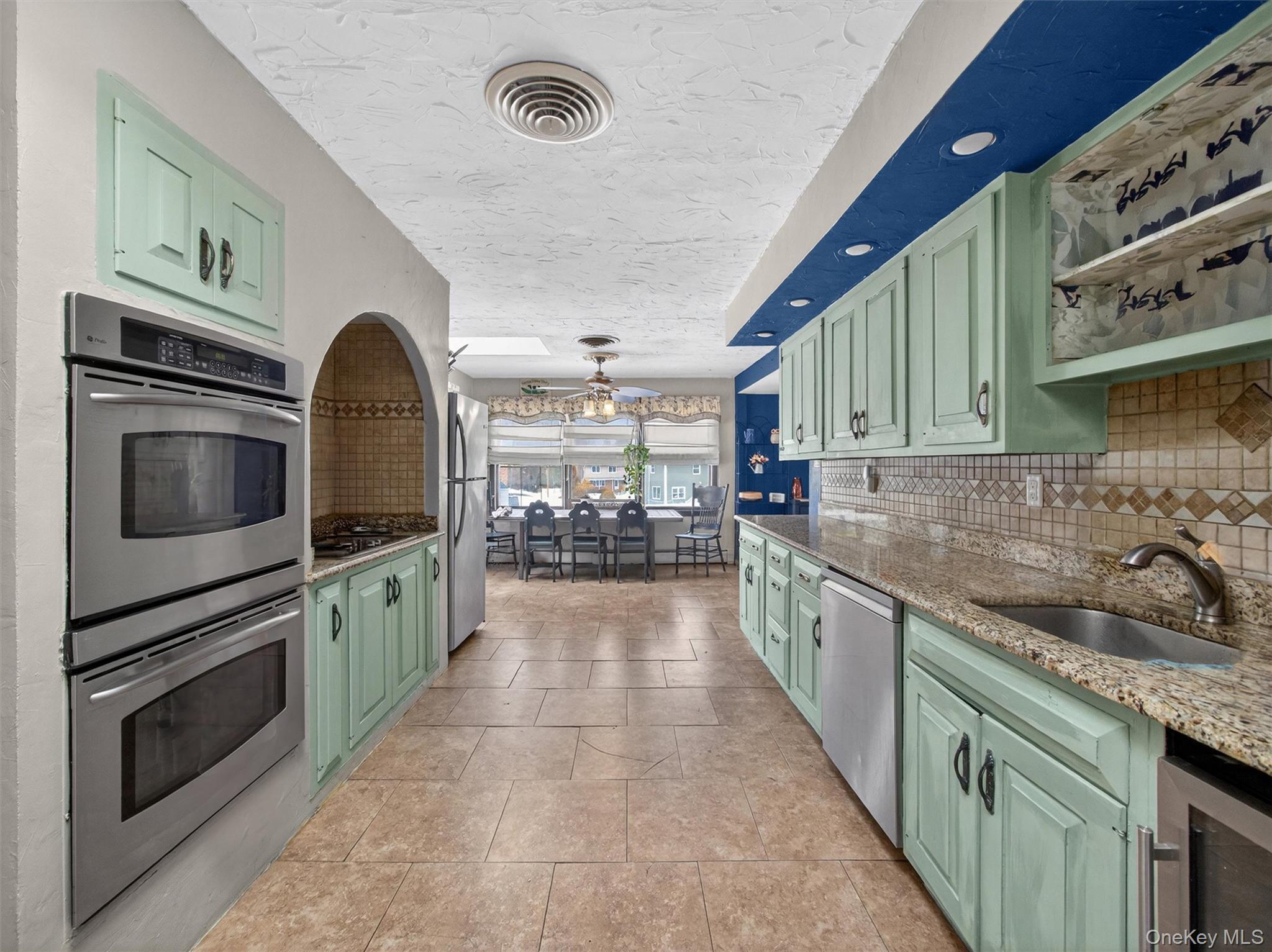 54 Blauvelt Road Property Photo 10