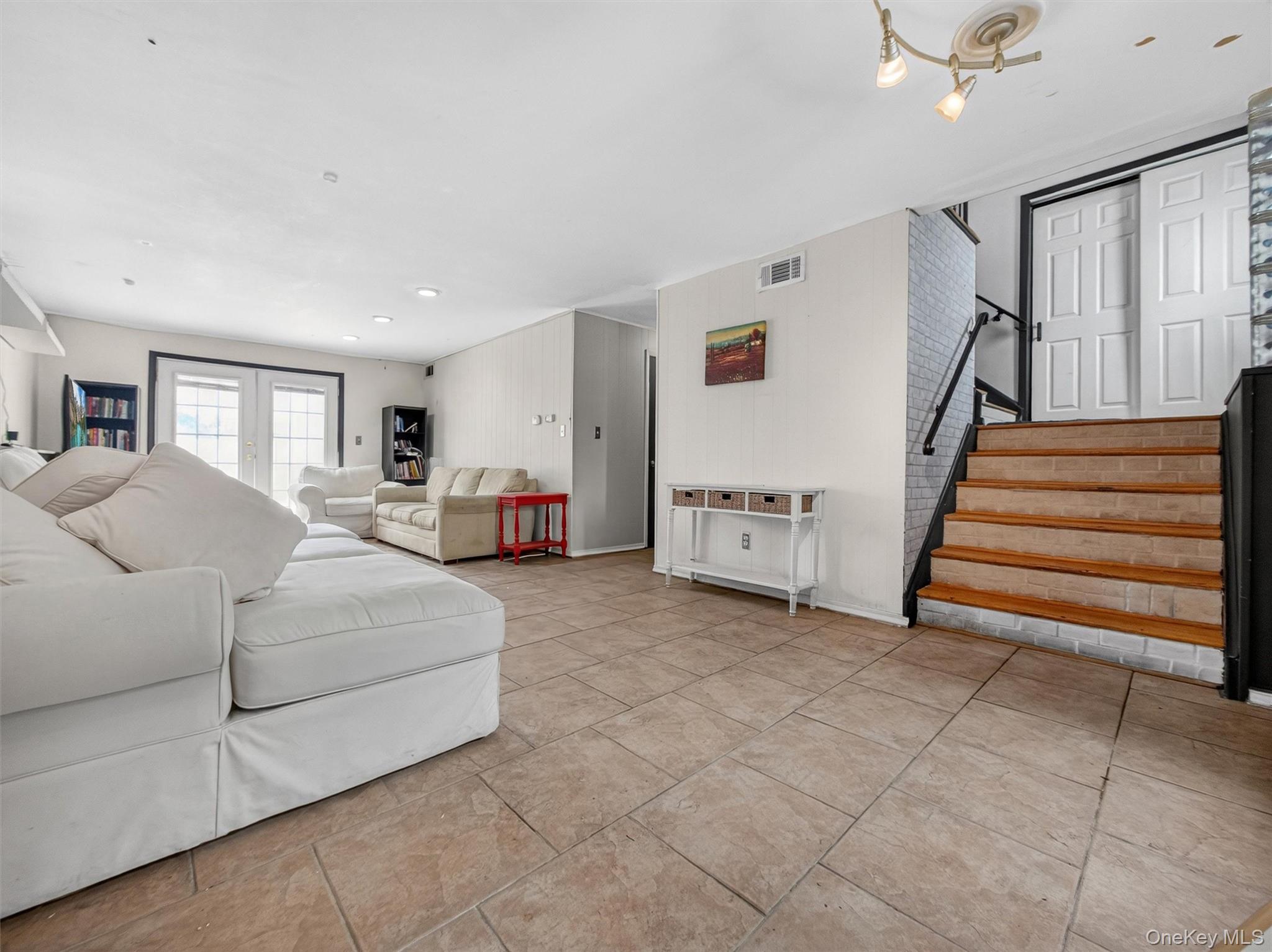 54 Blauvelt Road Property Photo 28