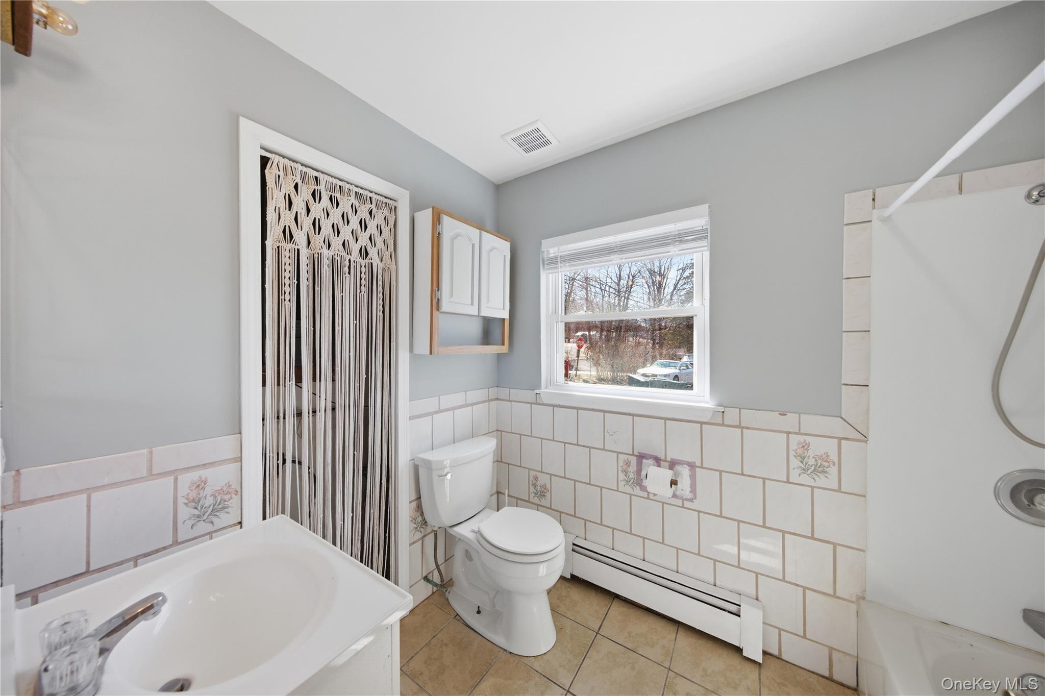 1100 State Route 17a Property Photo 17