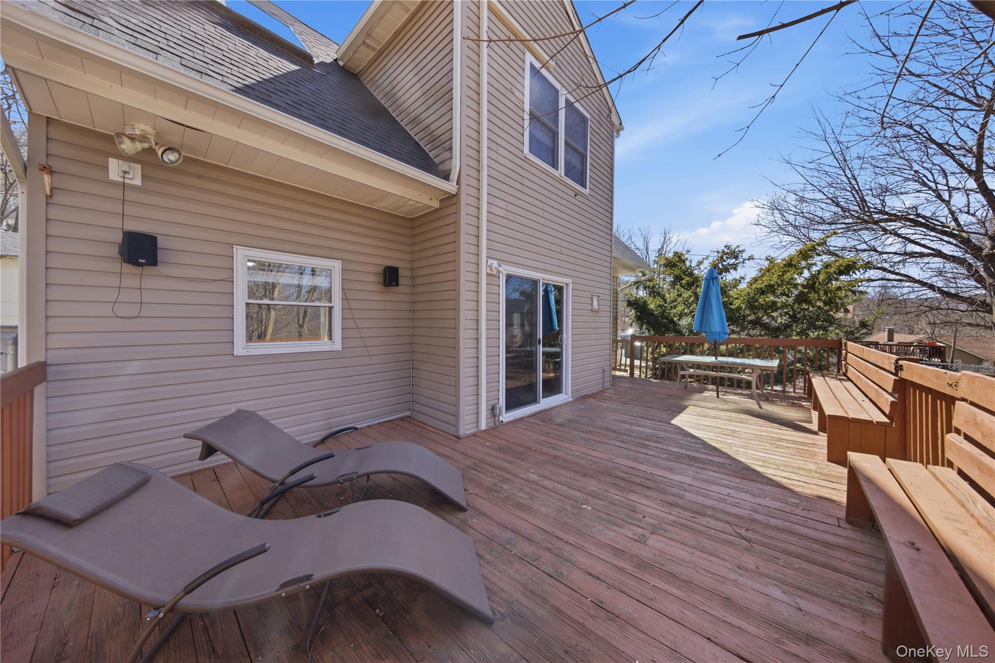 1100 State Route 17a Property Photo 26