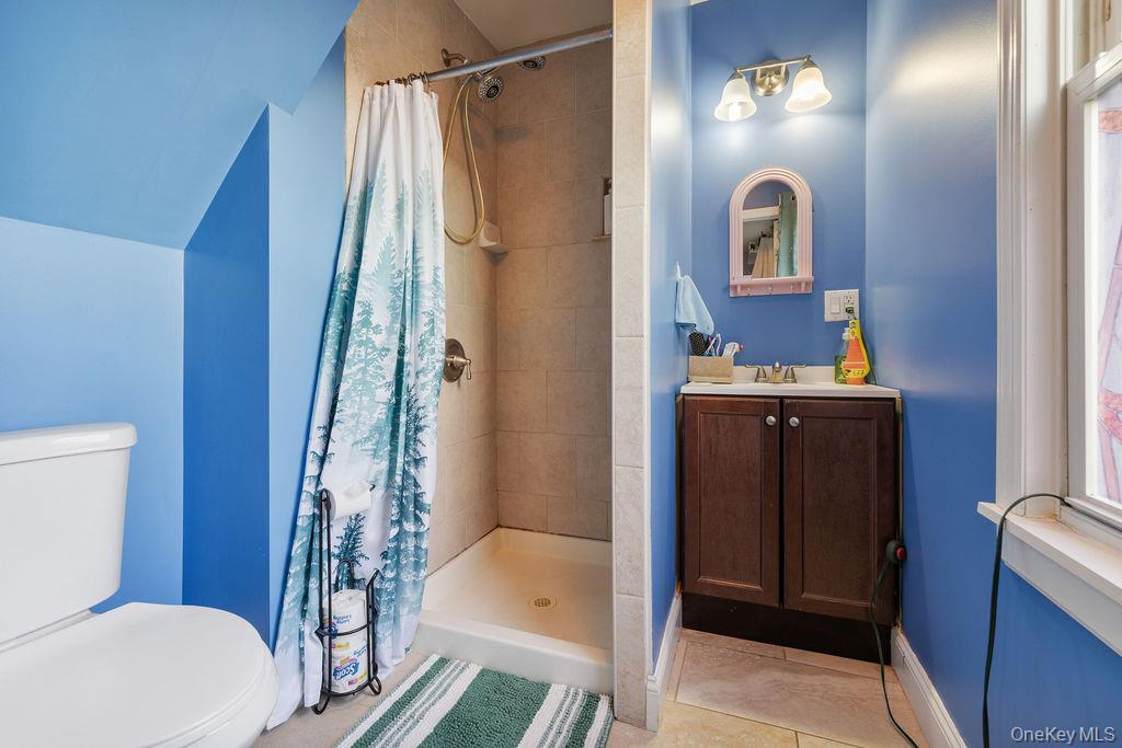 165 Gurnee Avenue Property Photo 15