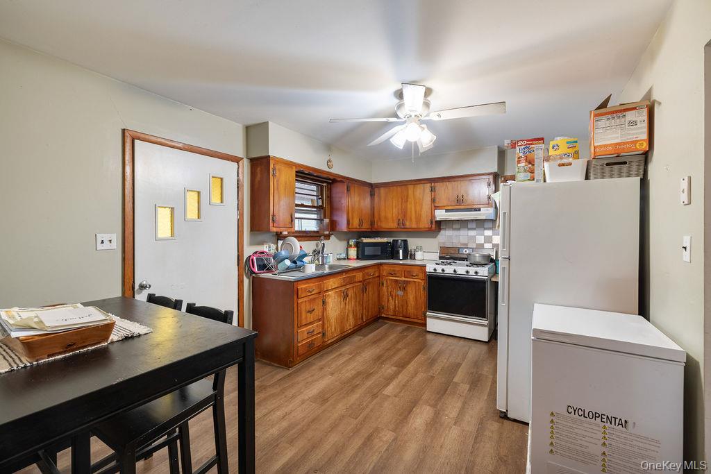 165 Gurnee Avenue Property Photo 19
