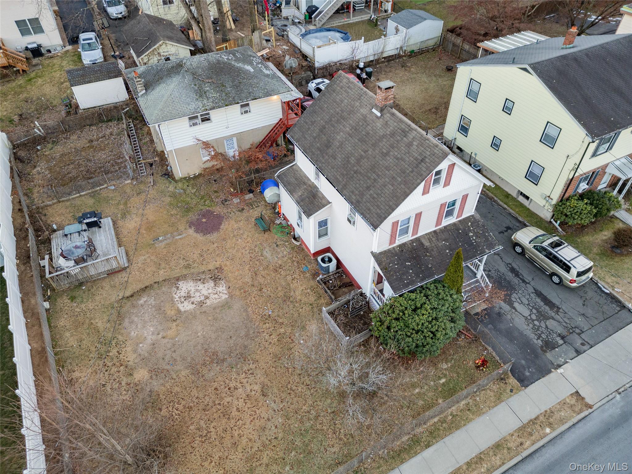 165 Gurnee Avenue Property Photo 30