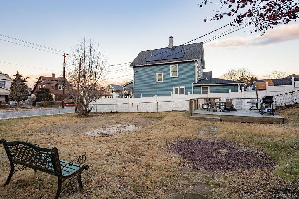 165 Gurnee Avenue Property Photo 31