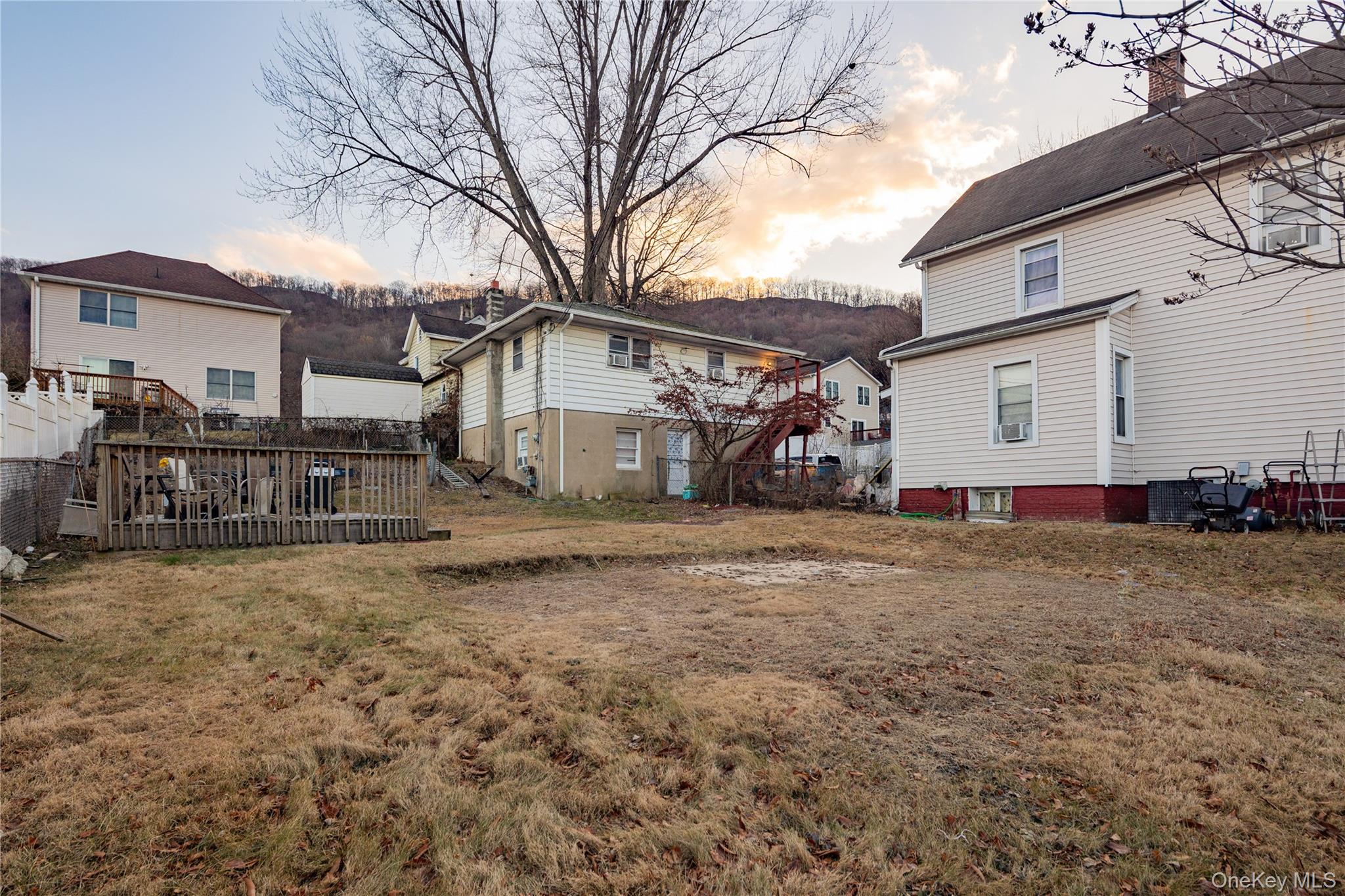 165 Gurnee Avenue Property Photo 33