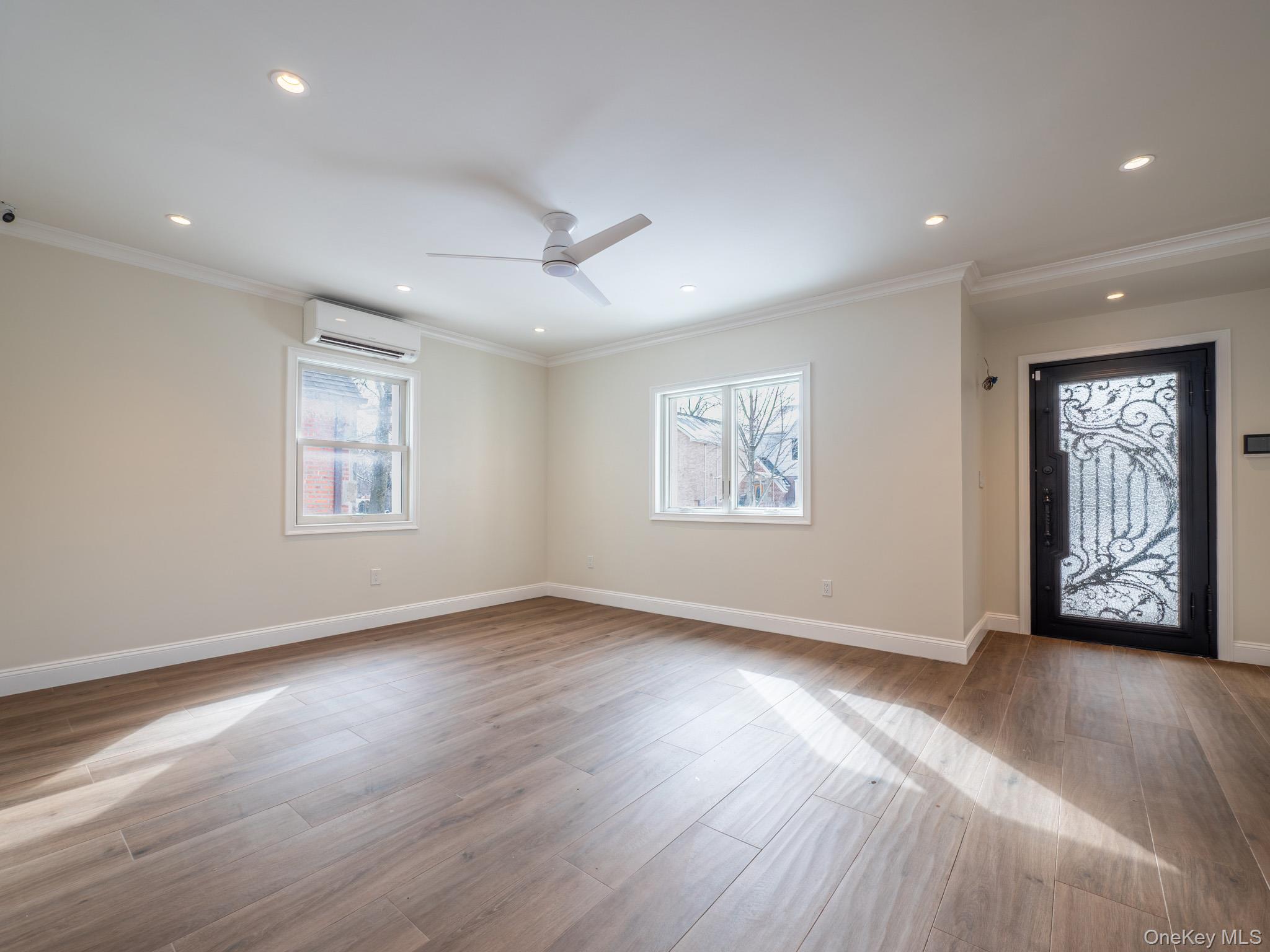 6961 180th Street Property Photo 3