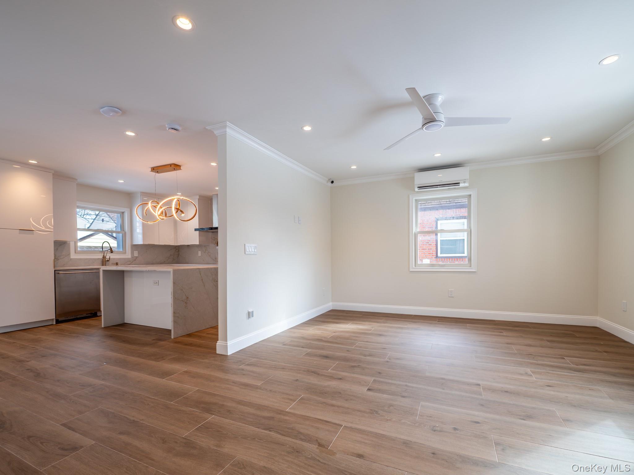 6961 180th Street Property Photo 10