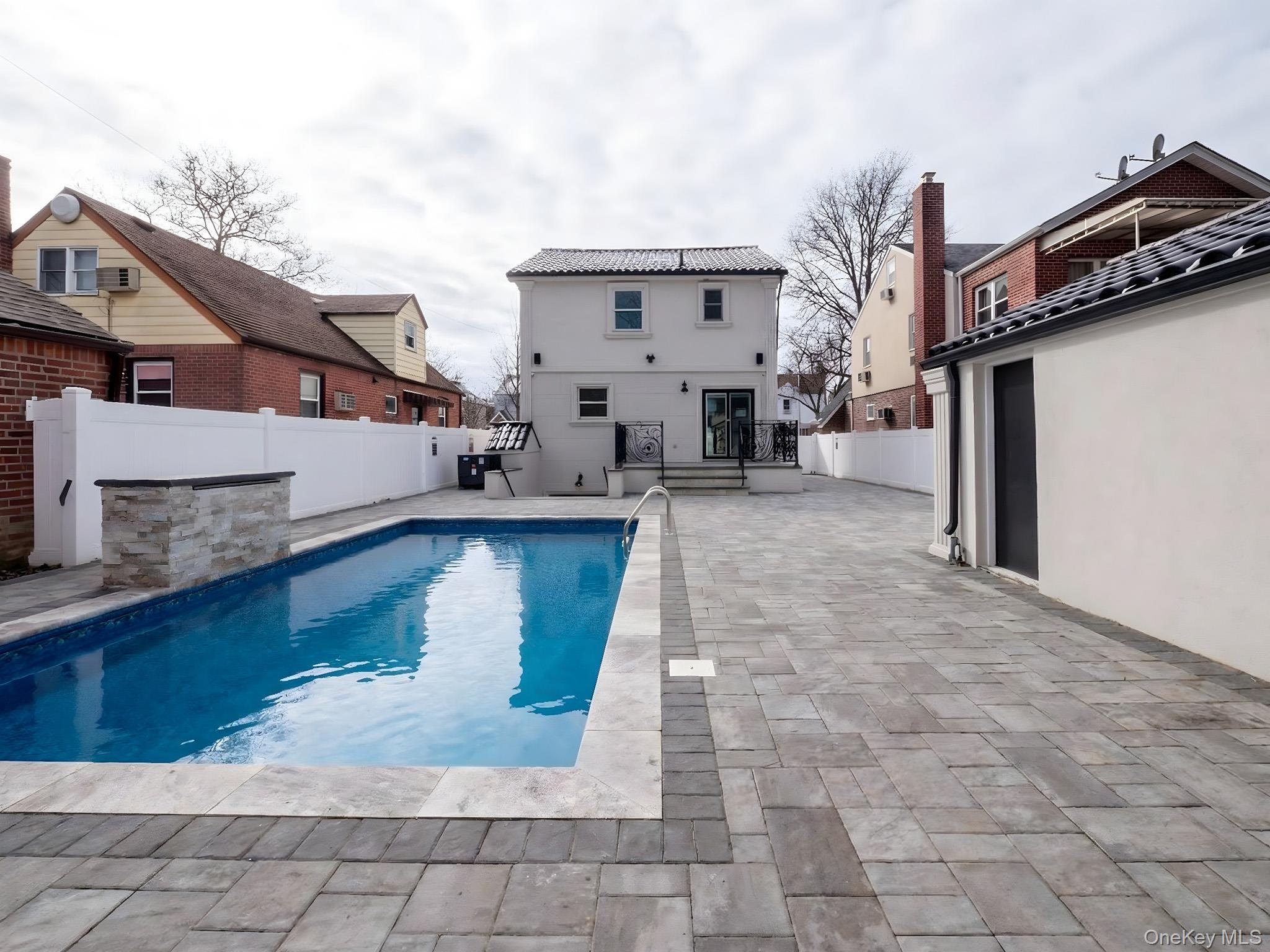 6961 180th Street Property Photo 44