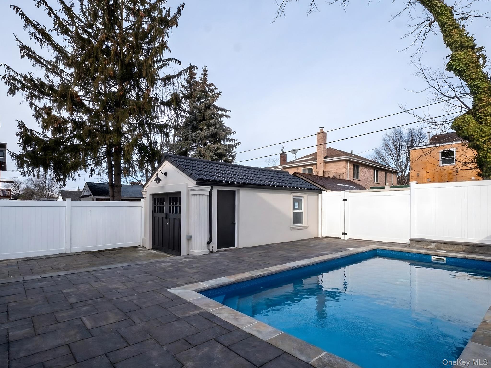 6961 180th Street Property Photo 45