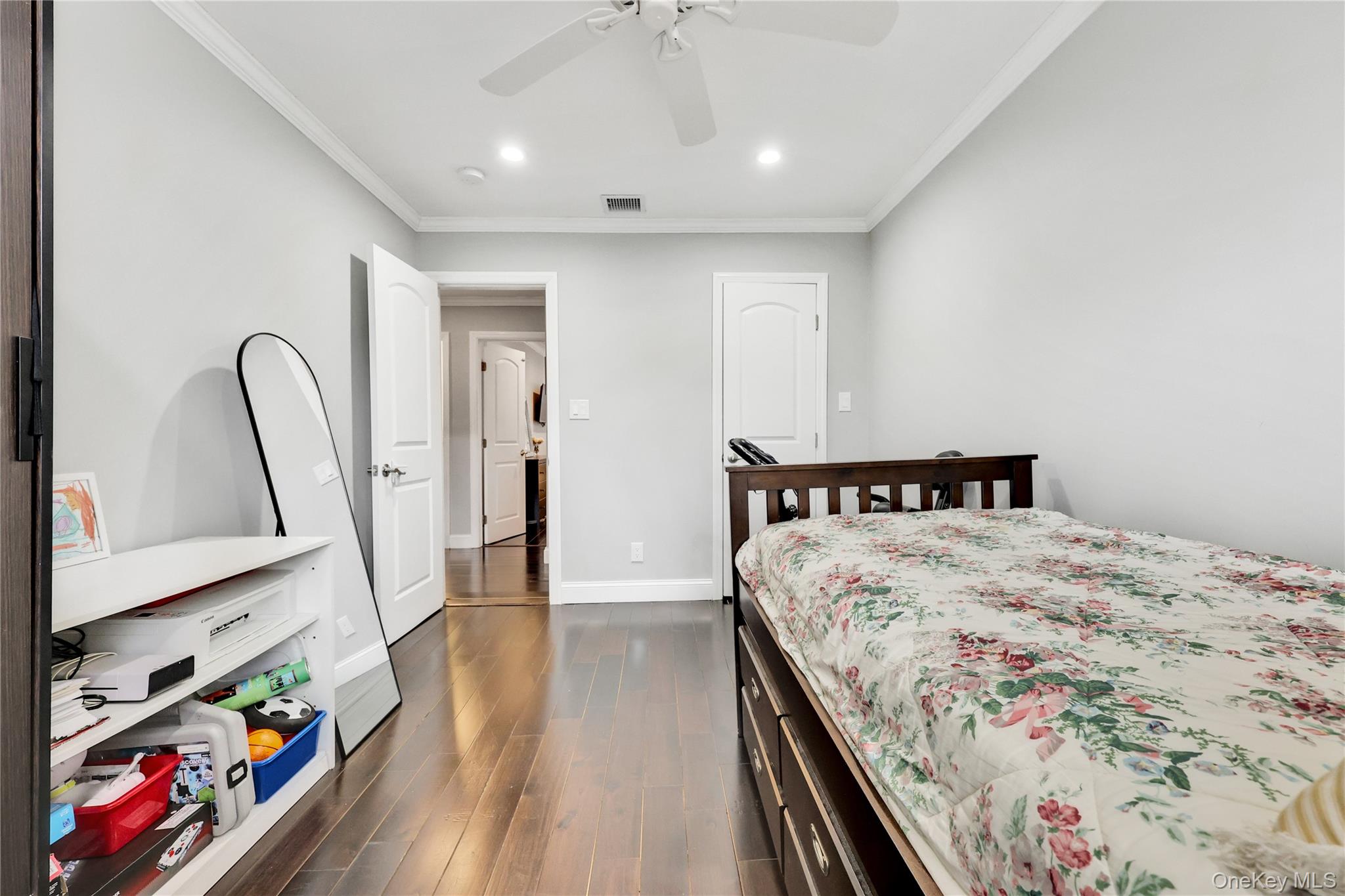 1201 E Broadway H-23 Property Photo 20