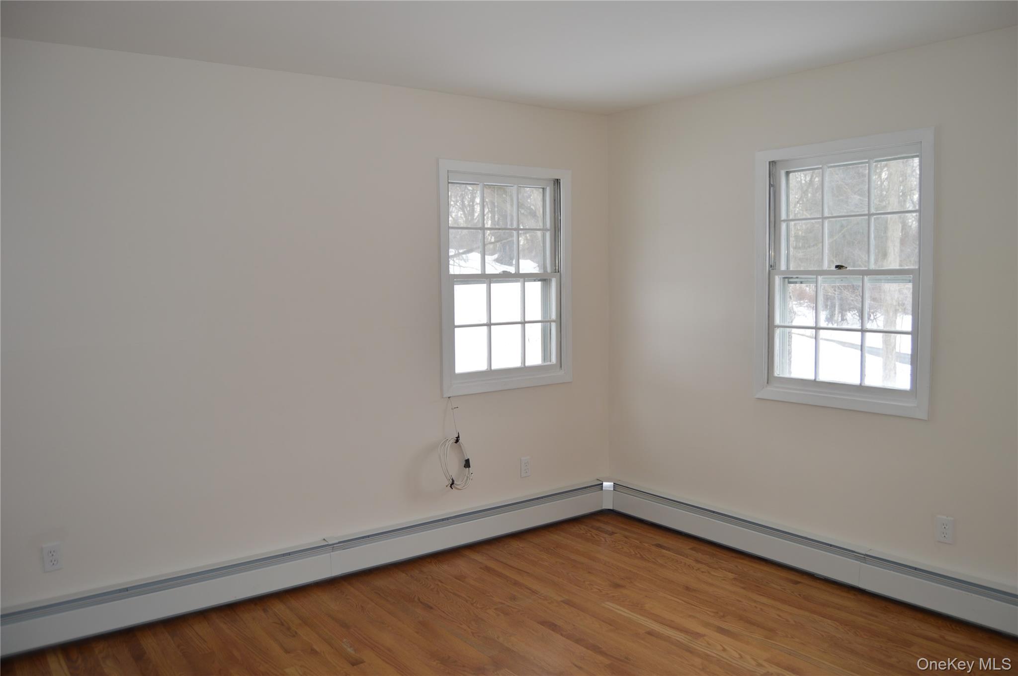 108 Flower Hill Property Photo 11