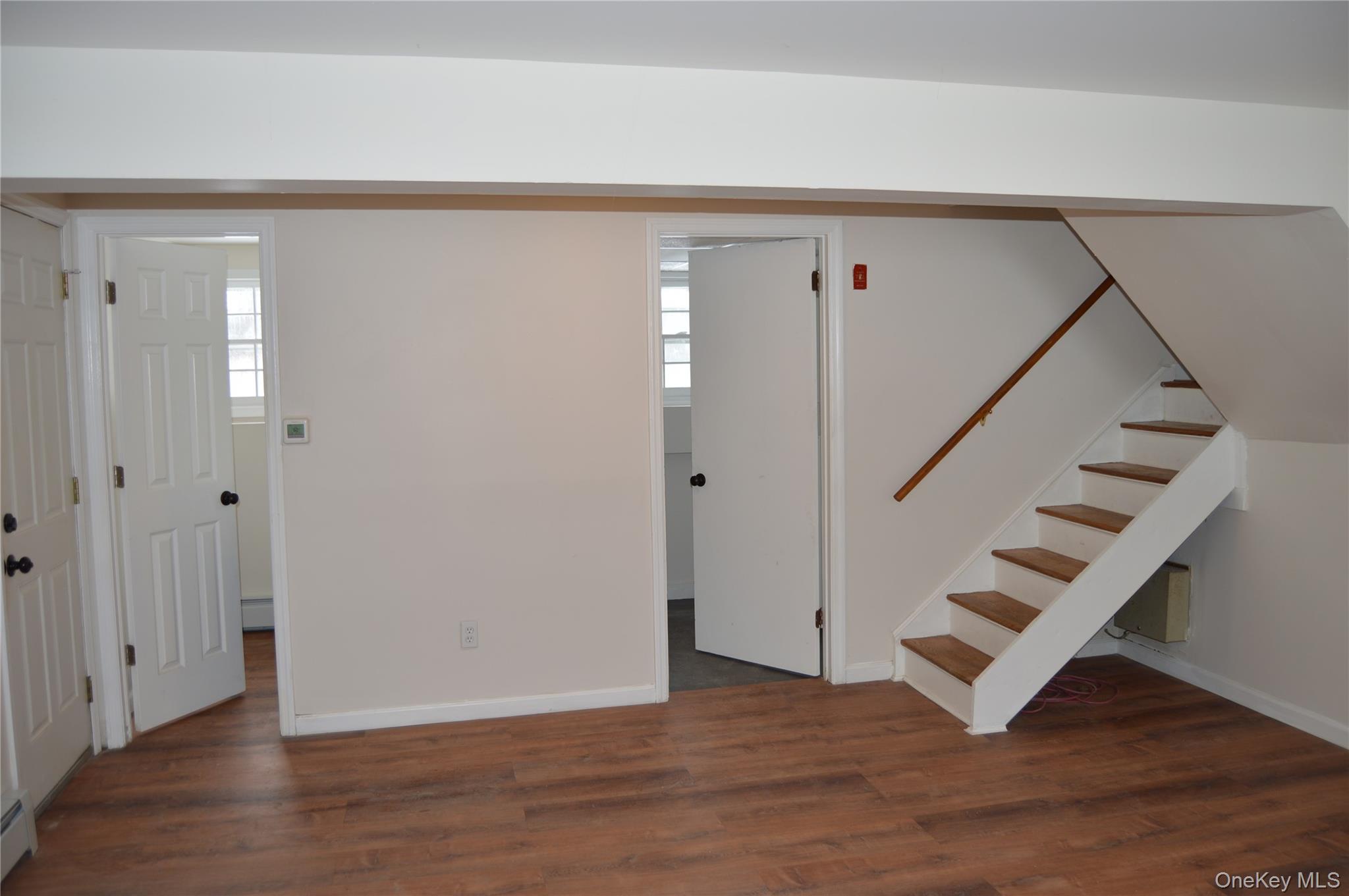 108 Flower Hill Property Photo 14