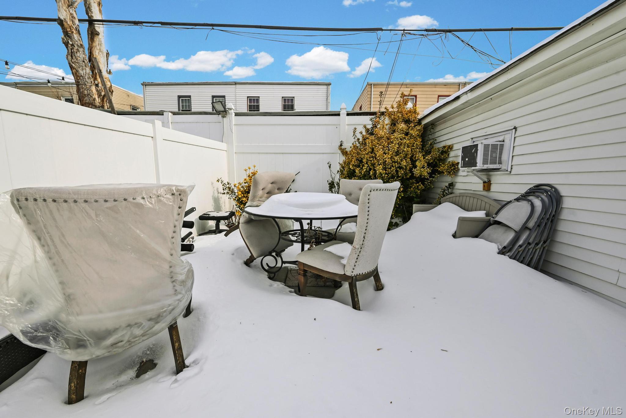 93-19 201st Street Property Photo 3