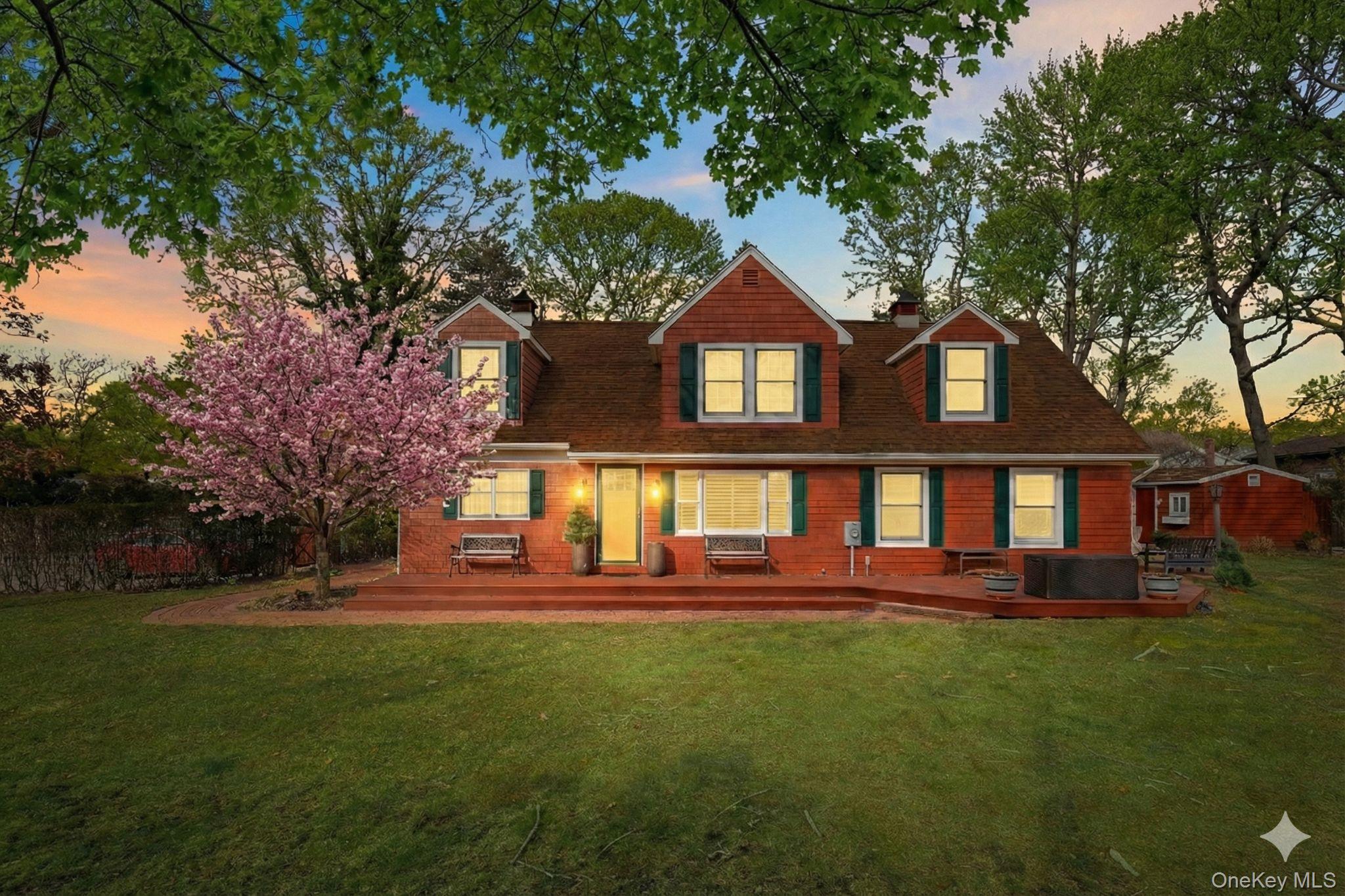 79 E Tiana Road Property Photo 2