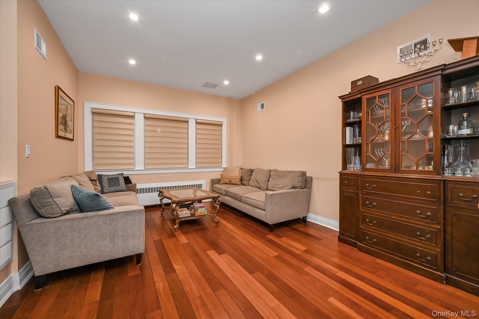 8405 112th Street Property Photo 7