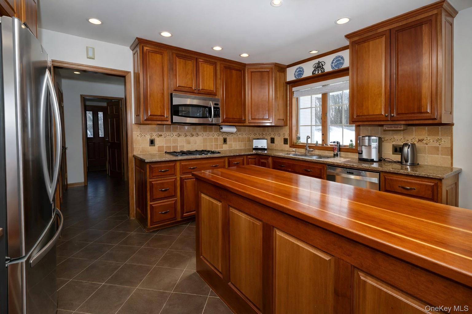 3 Danielle Court Property Photo 11