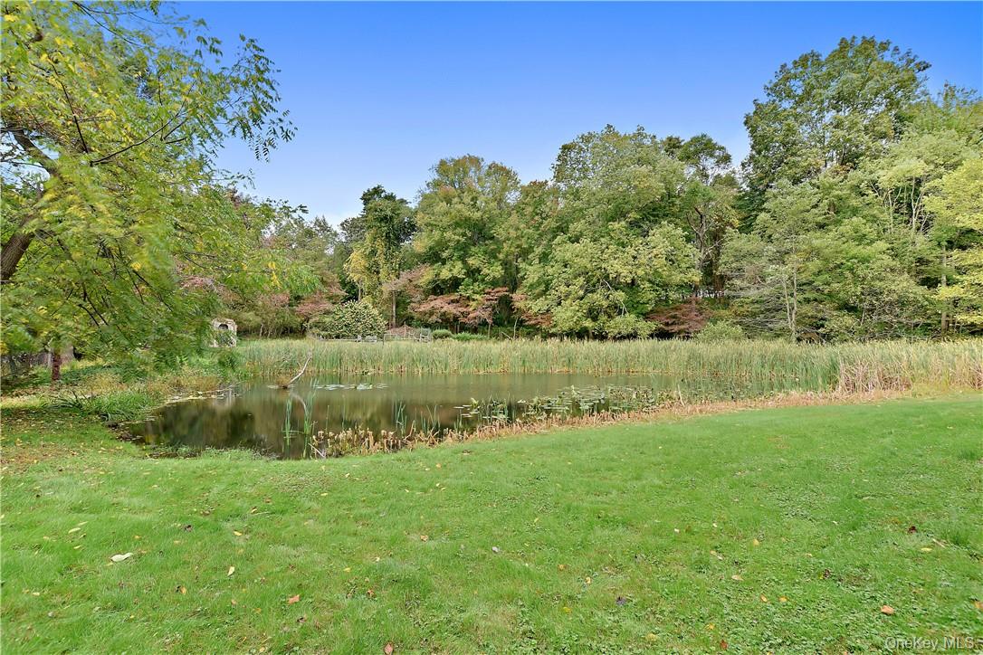 160 Long Ridge Road Property Photo 17