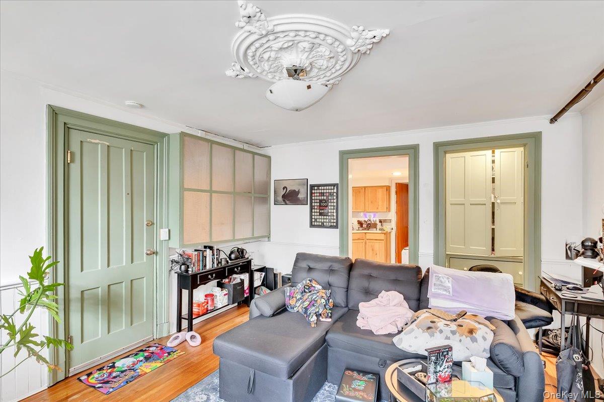 221 Lancaster Street Property Photo 5