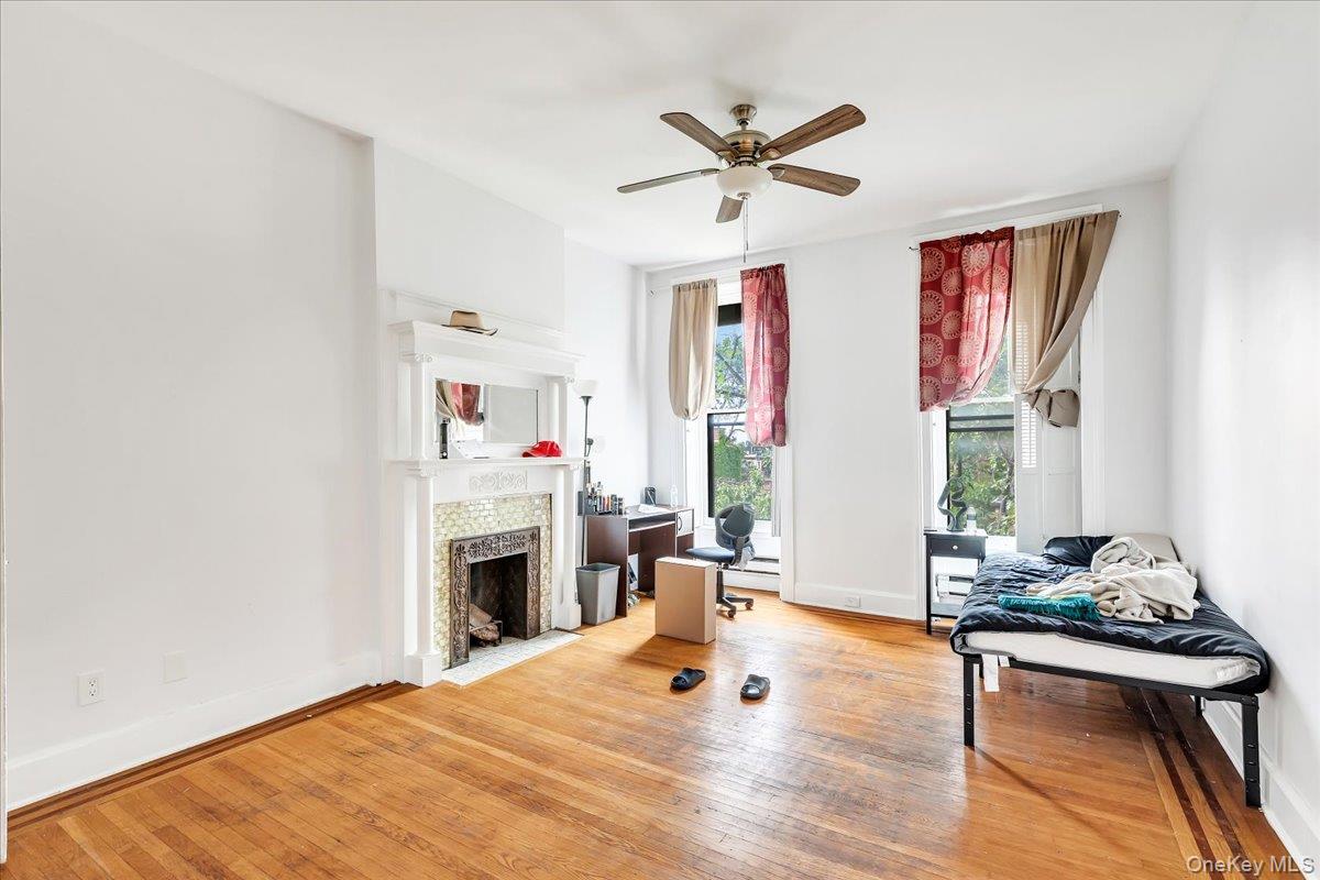 221 Lancaster Street Property Photo 37