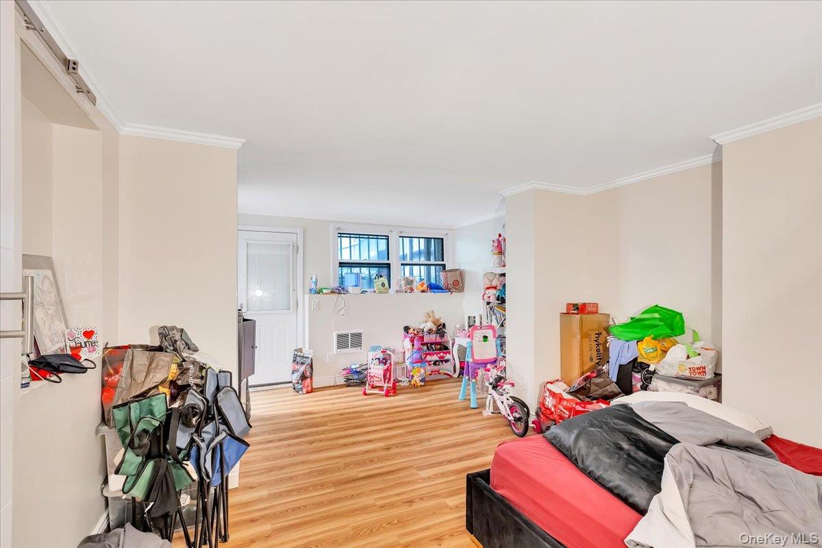137 Lancaster Street Property Photo 37