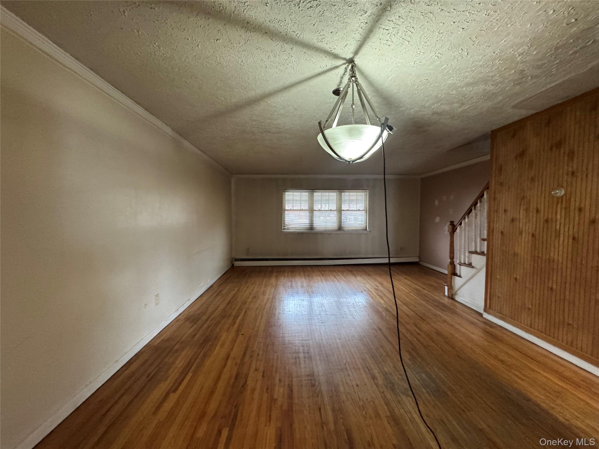 3662 Bronxwood Avenue Property Photo 4