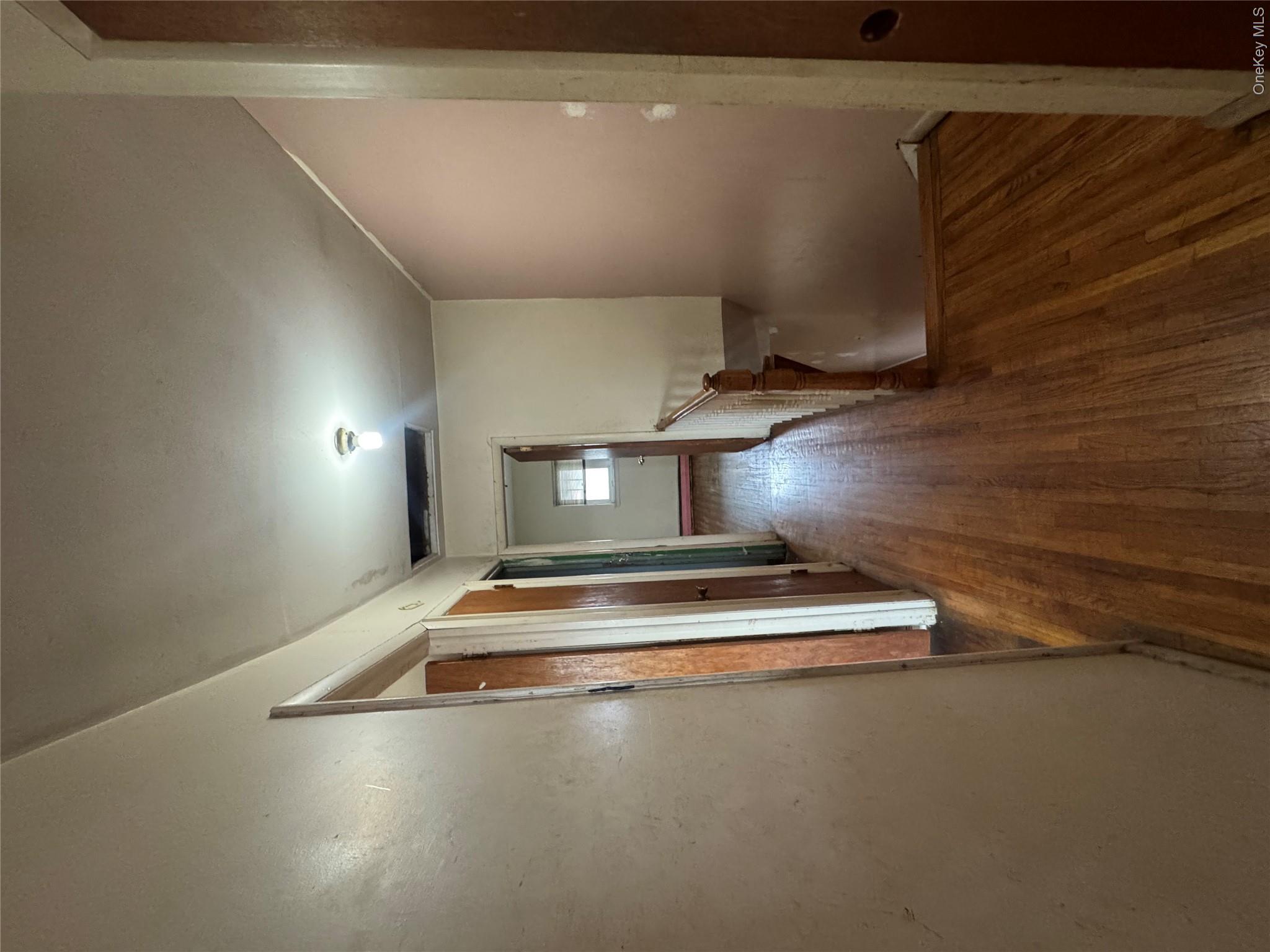 3662 Bronxwood Avenue Property Photo 9