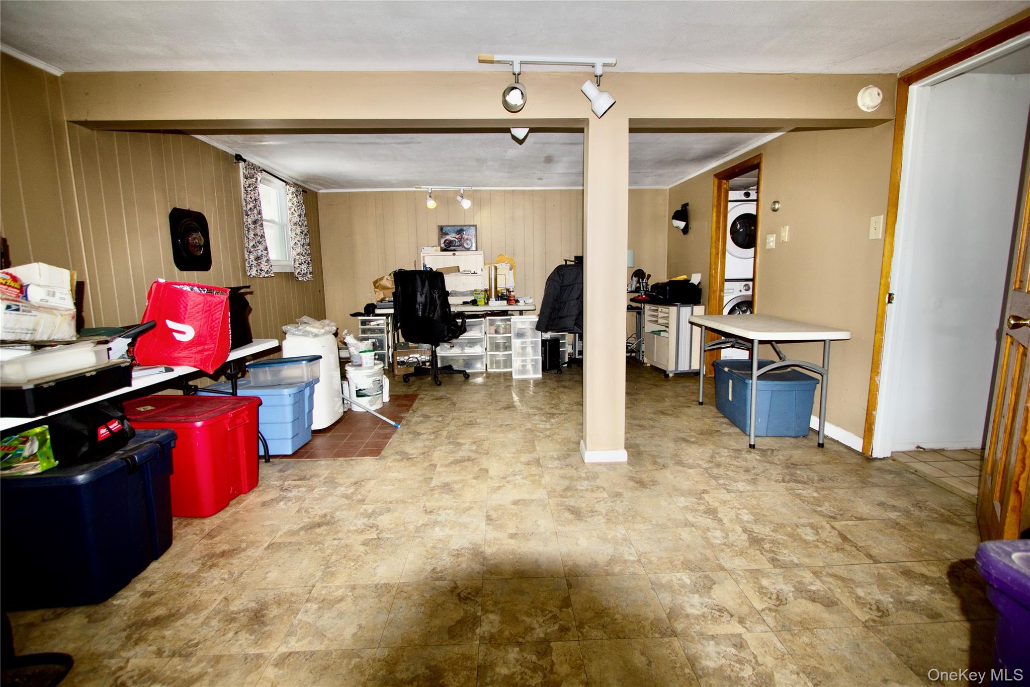 182 Downing Road Property Photo 16