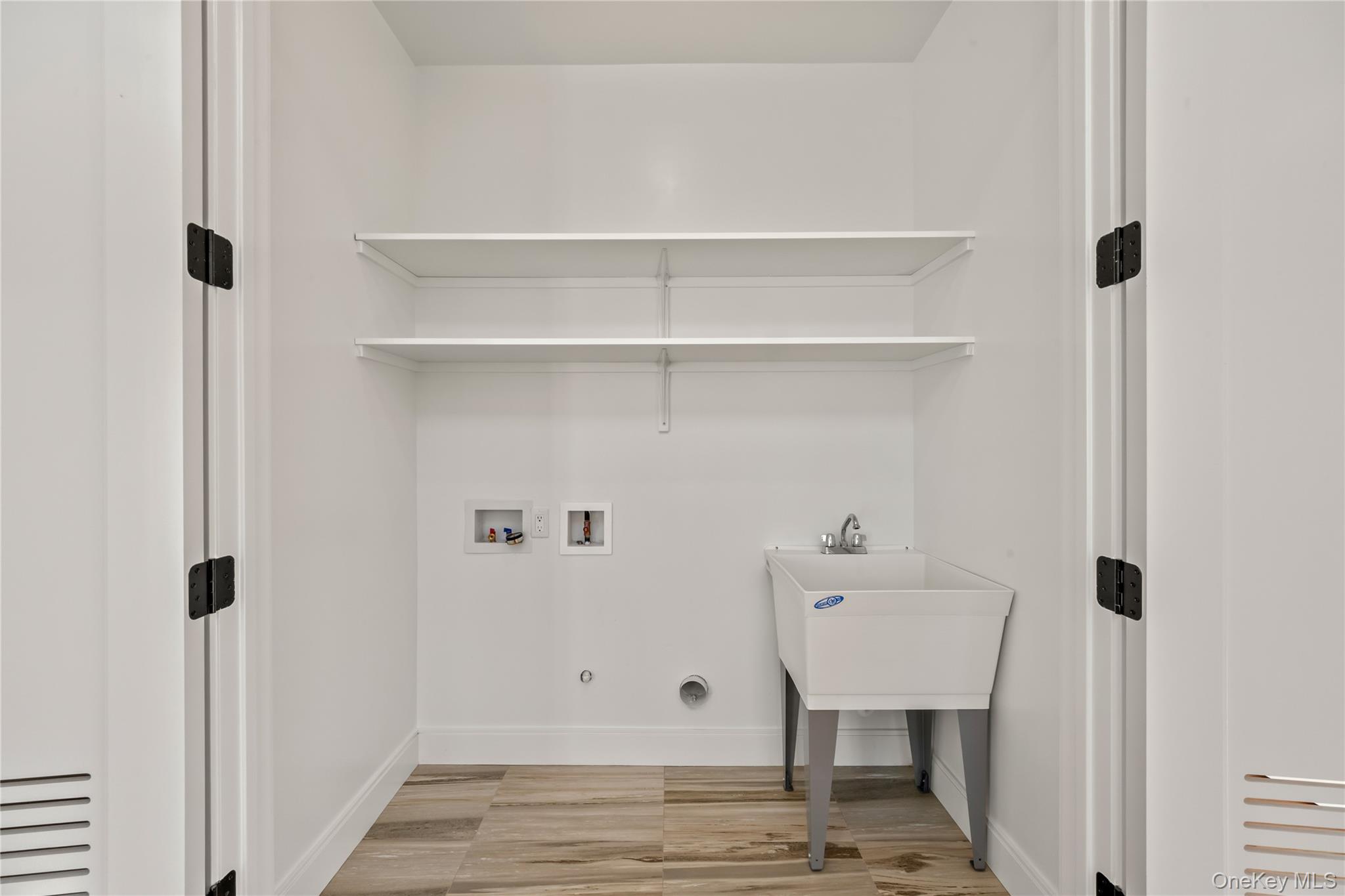 63 Dessau Circle 52 Property Photo 18
