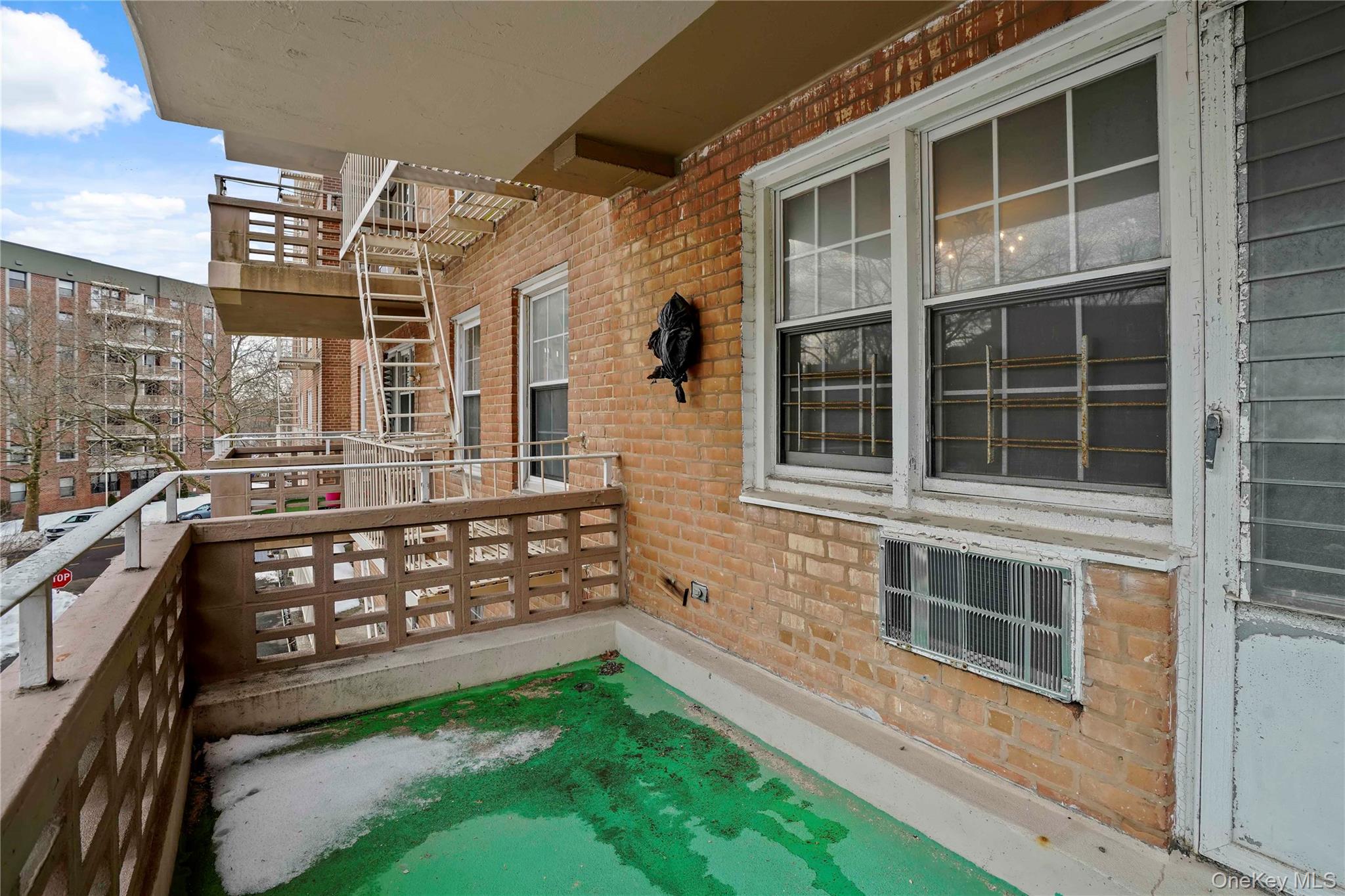 151-35 84th Street 2h Property Photo 24