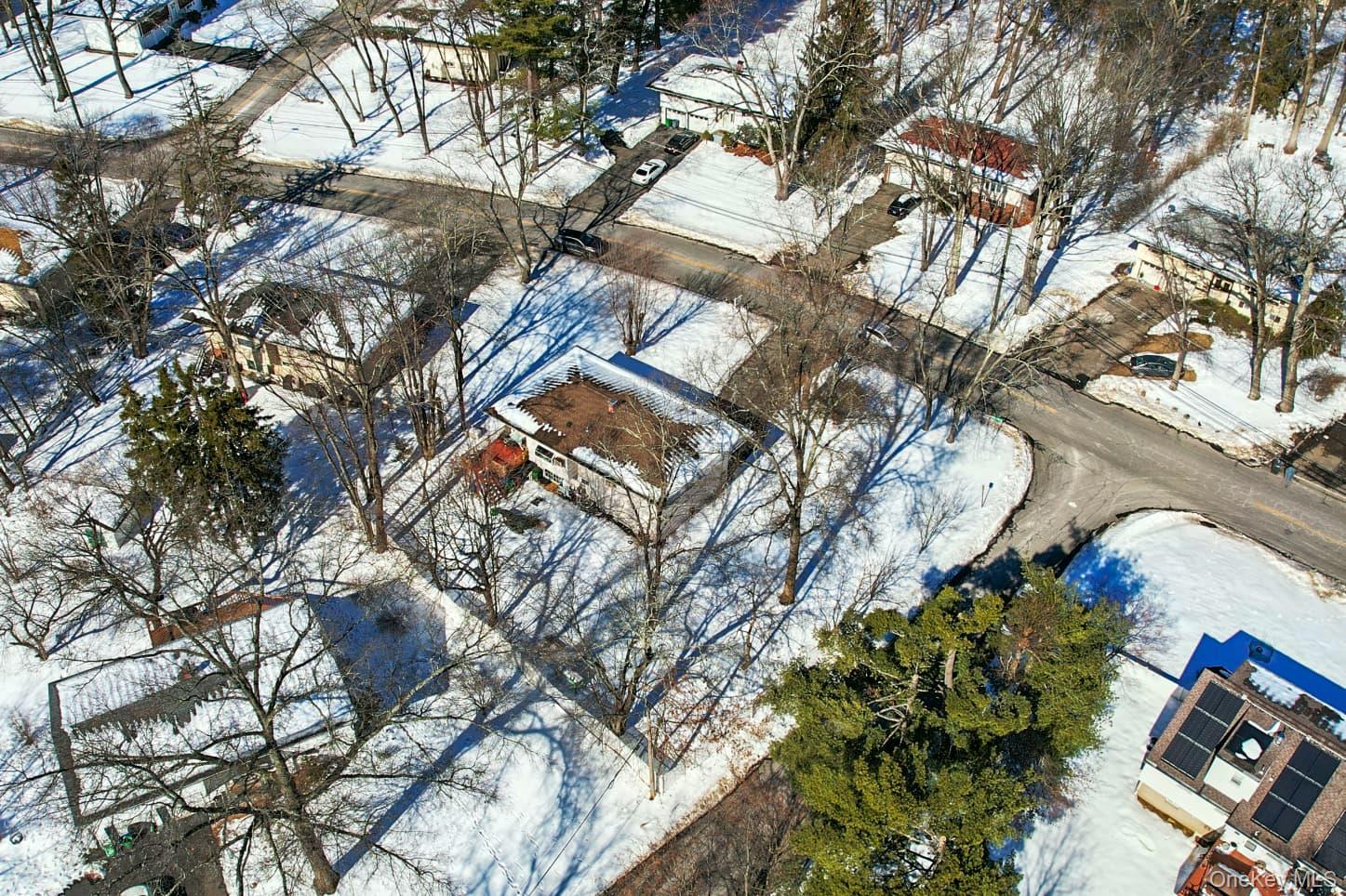 13 Mirror Lake Road Property Photo 1