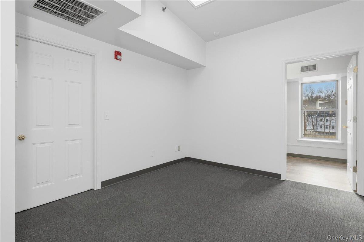 1 Railroad Avenue 3-1 Property Photo 8