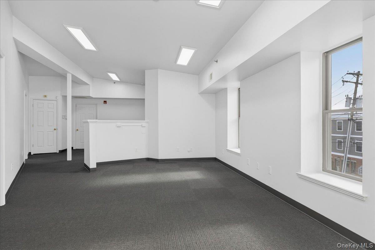 1 Railroad Avenue 3-1 Property Photo 18