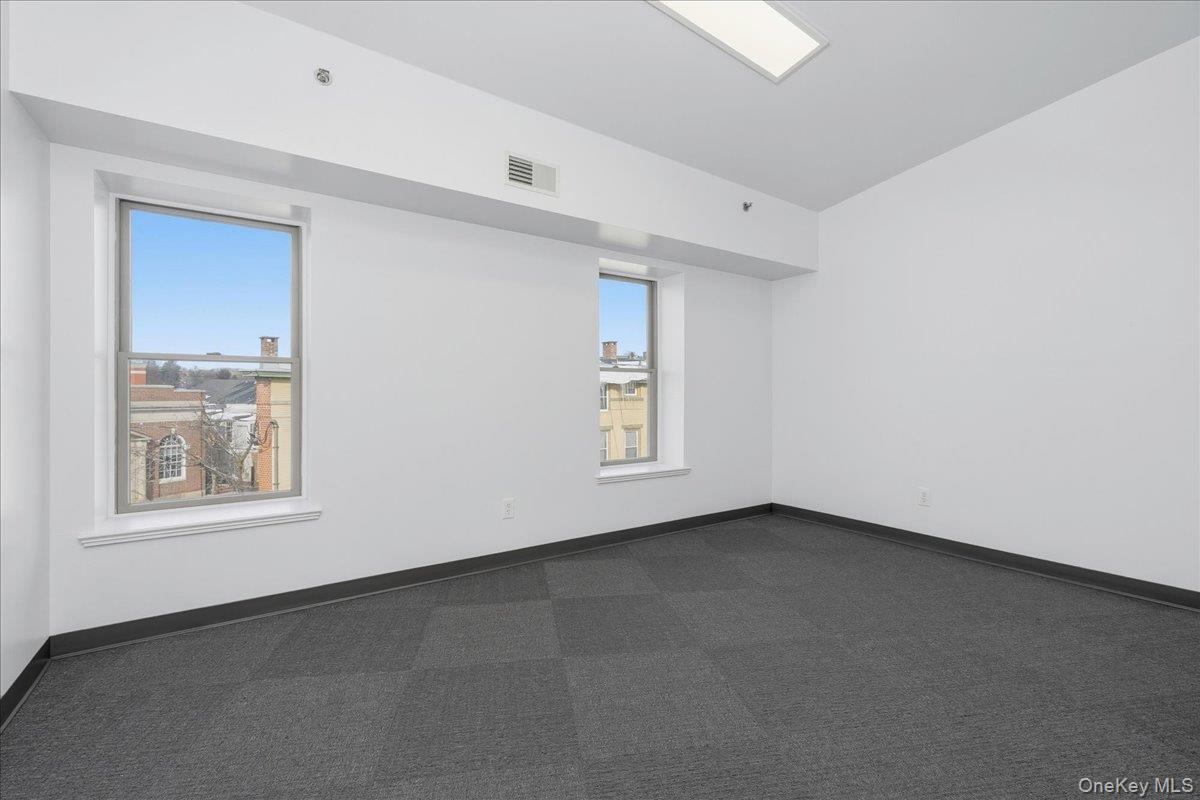 1 Railroad Avenue 3-1 Property Photo 22