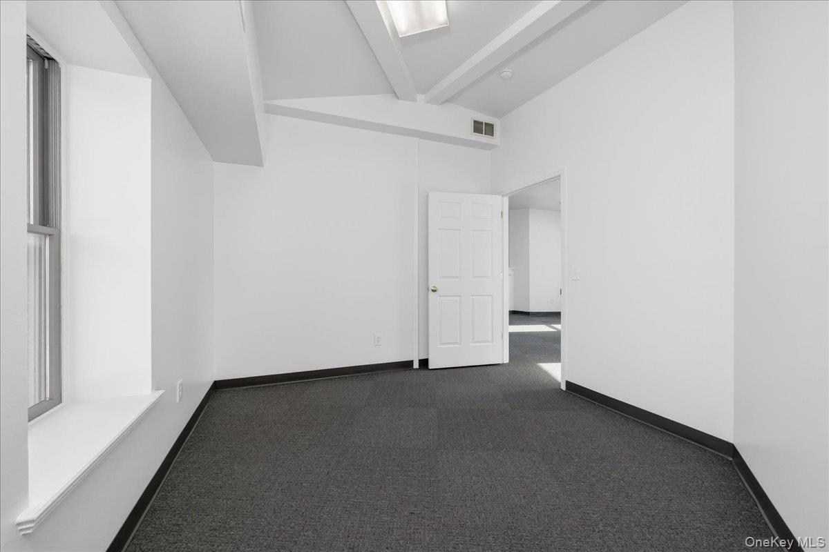 1 Railroad Avenue 3-1 Property Photo 28