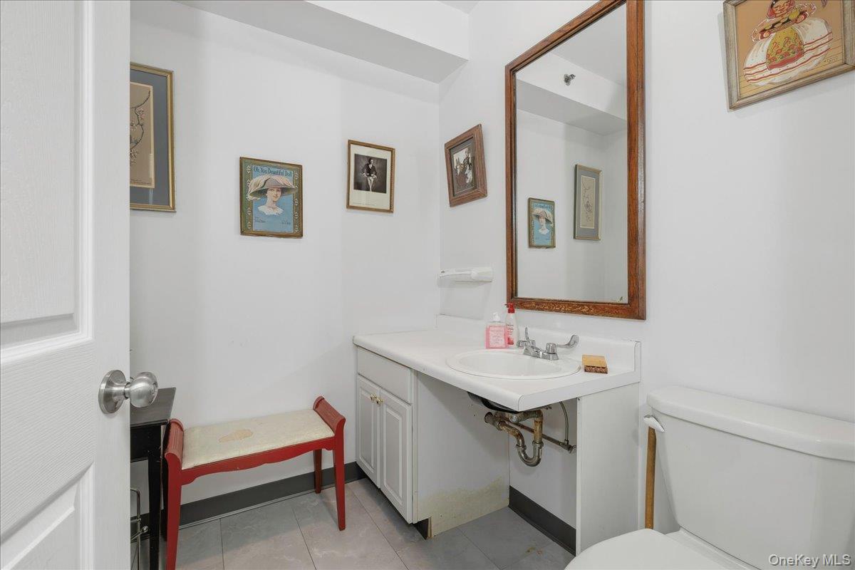1 Railroad Avenue 3-1 Property Photo 33