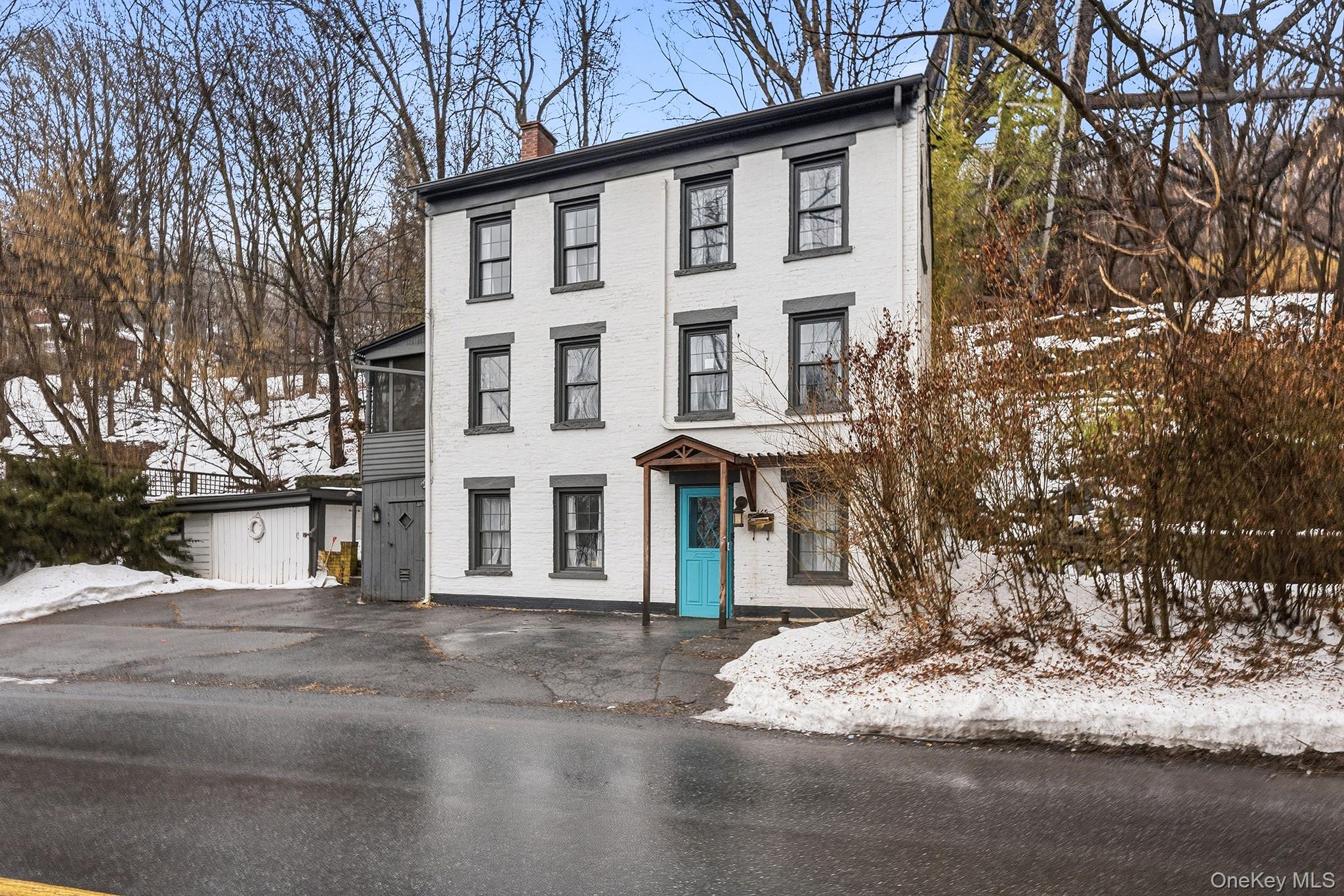 465 Abeel Street Property Photo 3