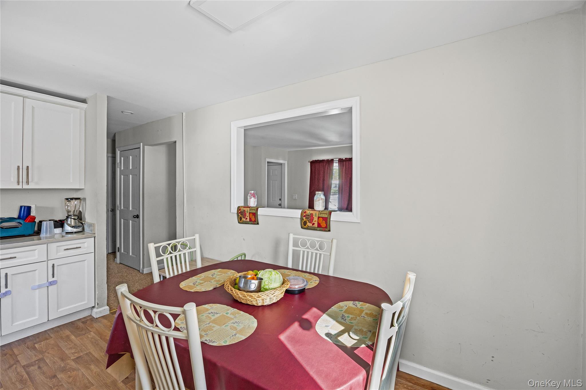 183 Mark Tree Road Property Photo 6