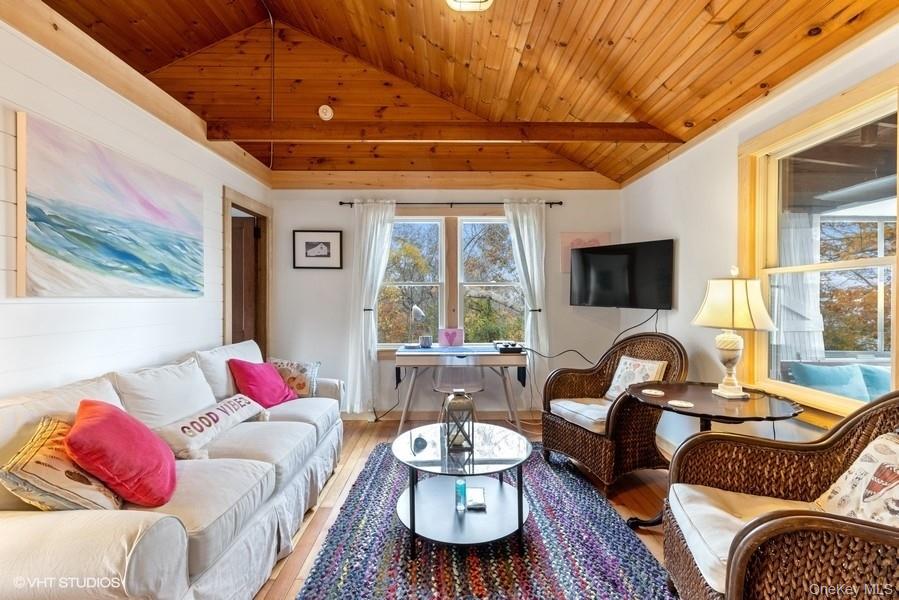 24 Cliff Way Property Photo 11