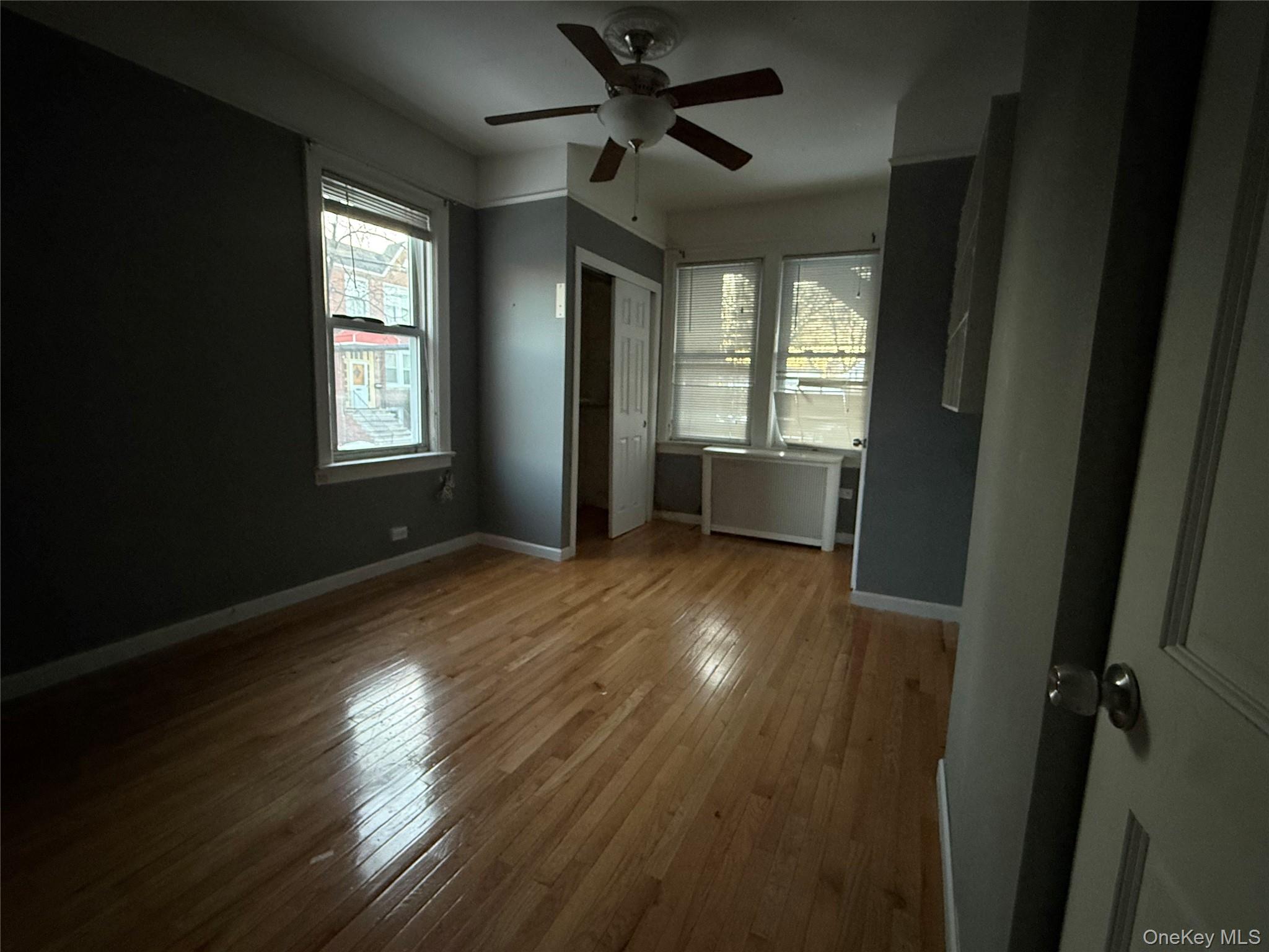 2025 Hobart Avenue Property Photo 9