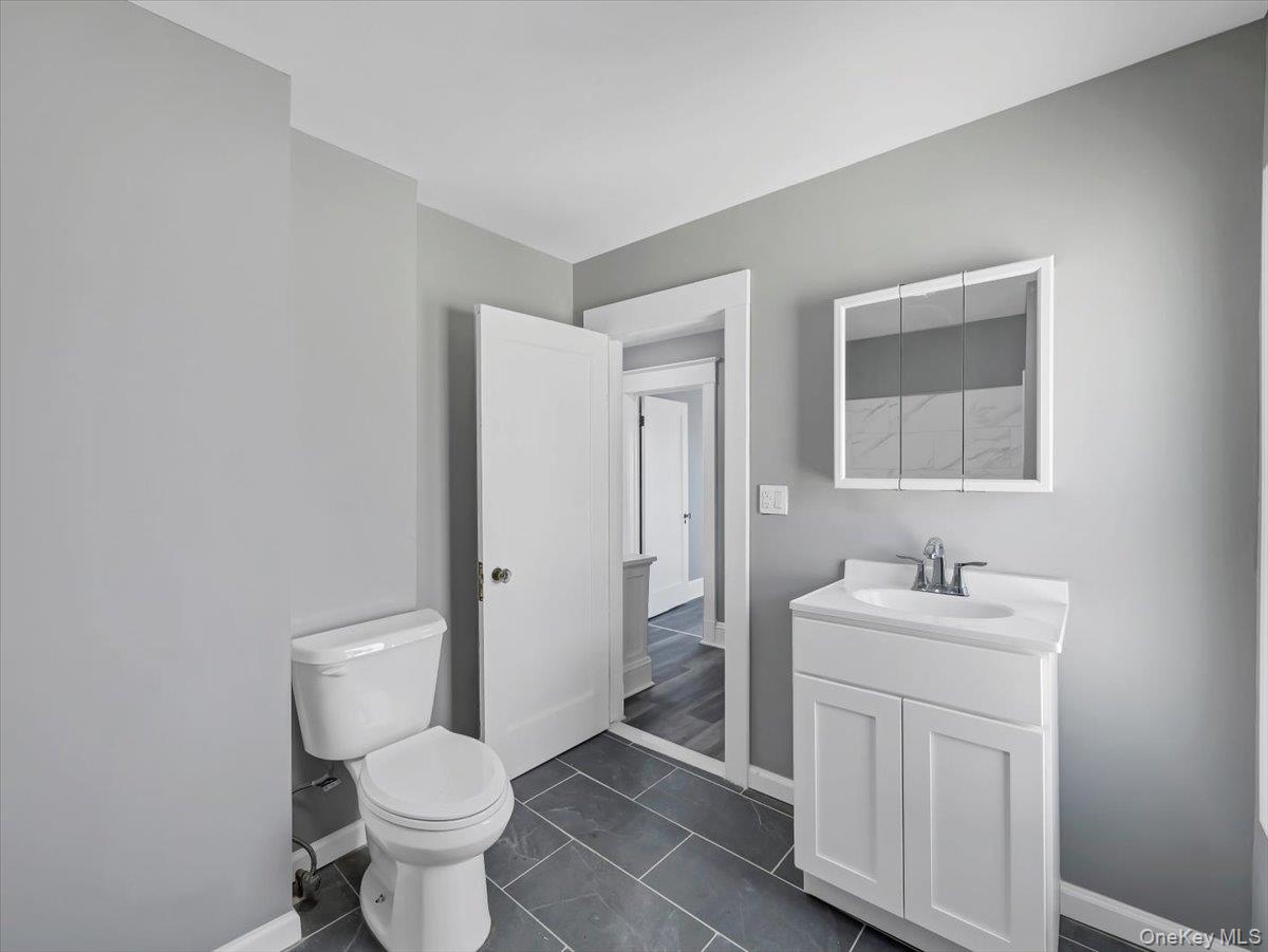 39 Westside Avenue Property Photo 7