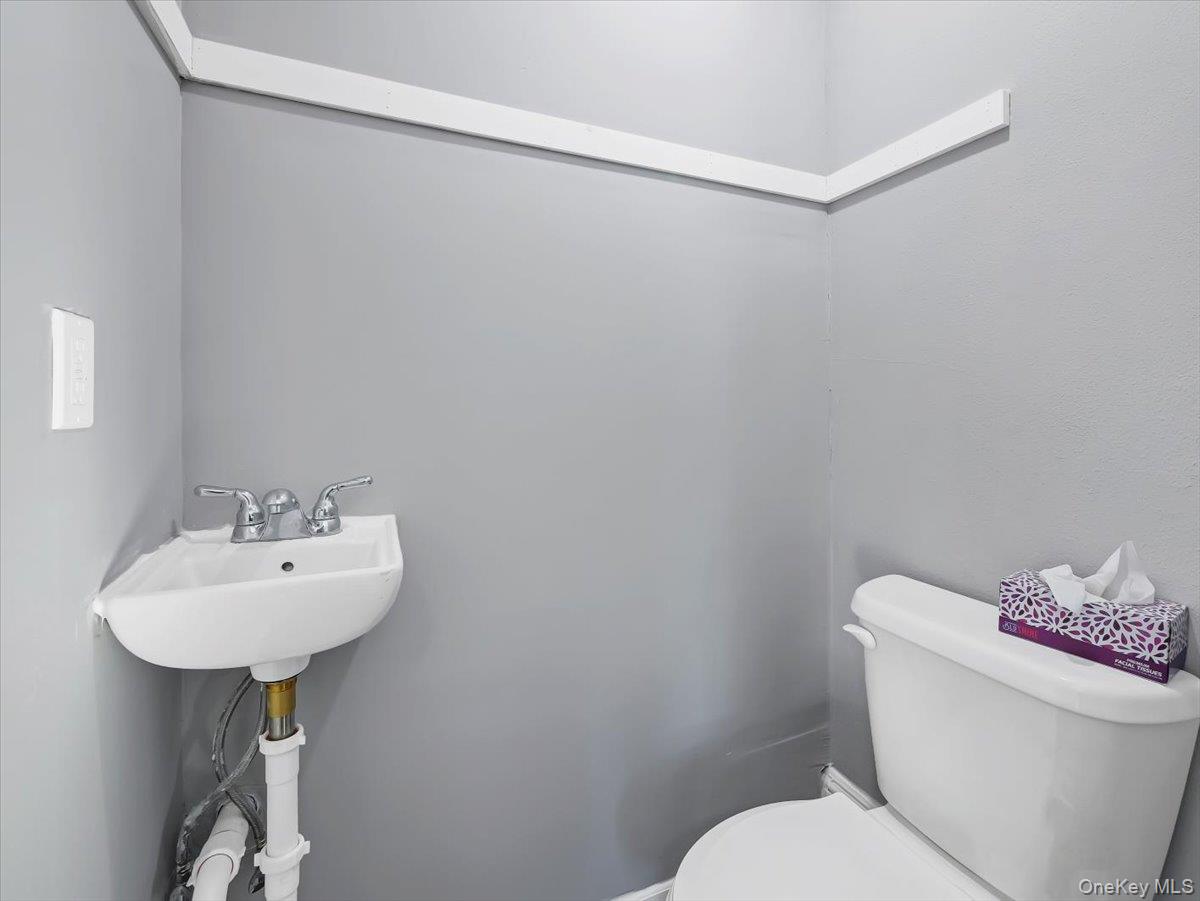 39 Westside Avenue Property Photo 13