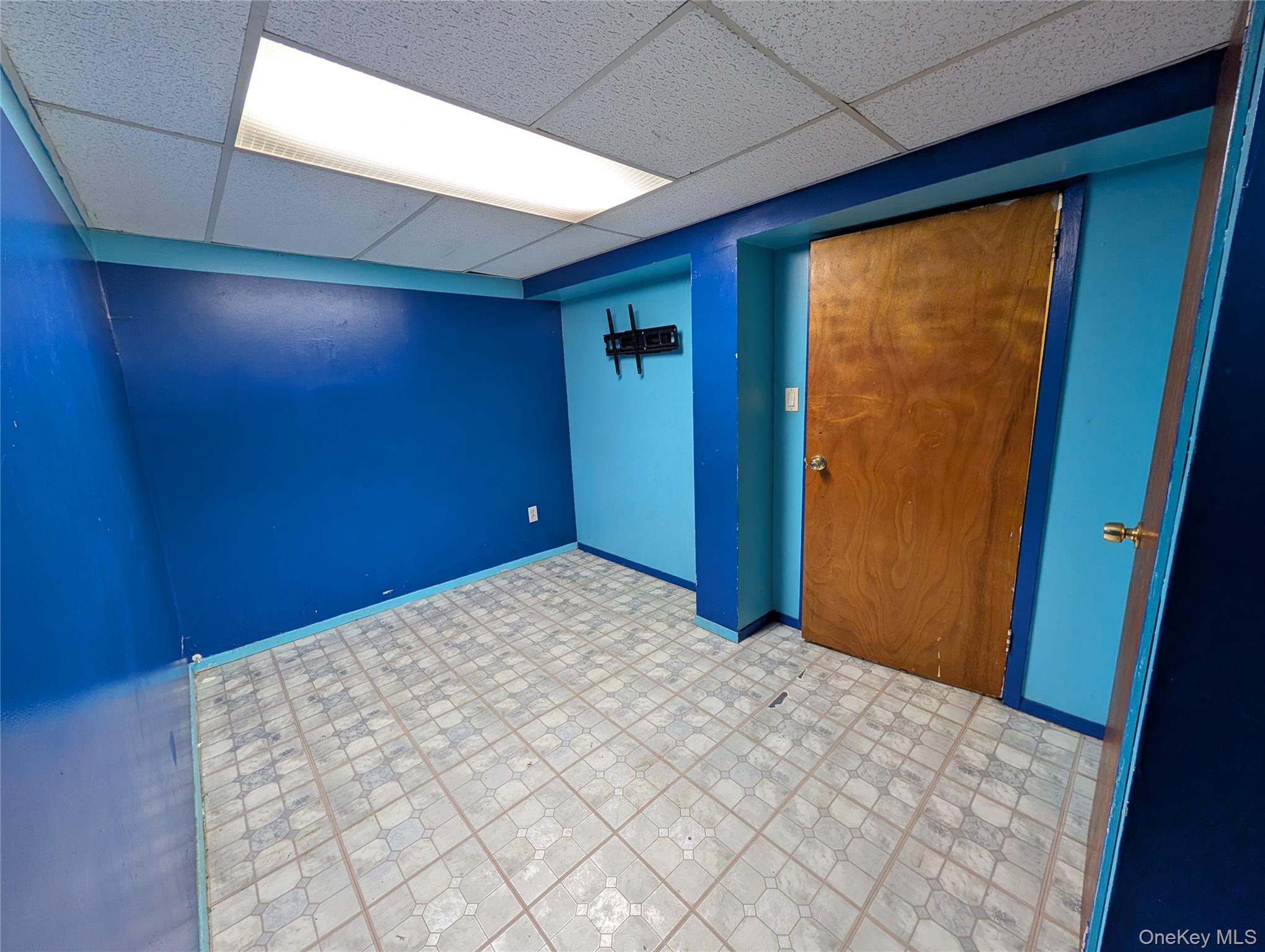 92-55 215th Place Property Photo 13