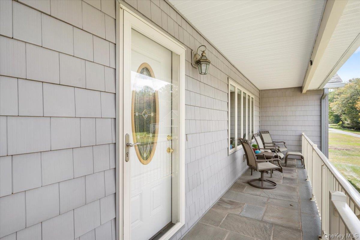 1 Van Avenue Property Photo 2