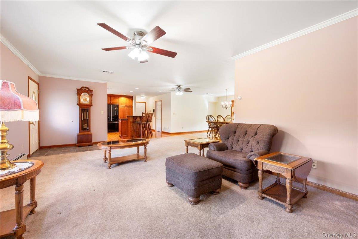 1 Van Avenue Property Photo 7