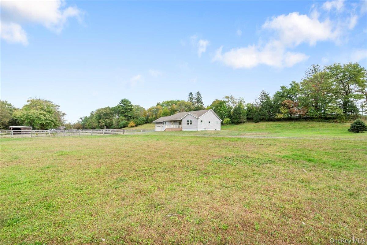 1 Van Avenue Property Photo 32