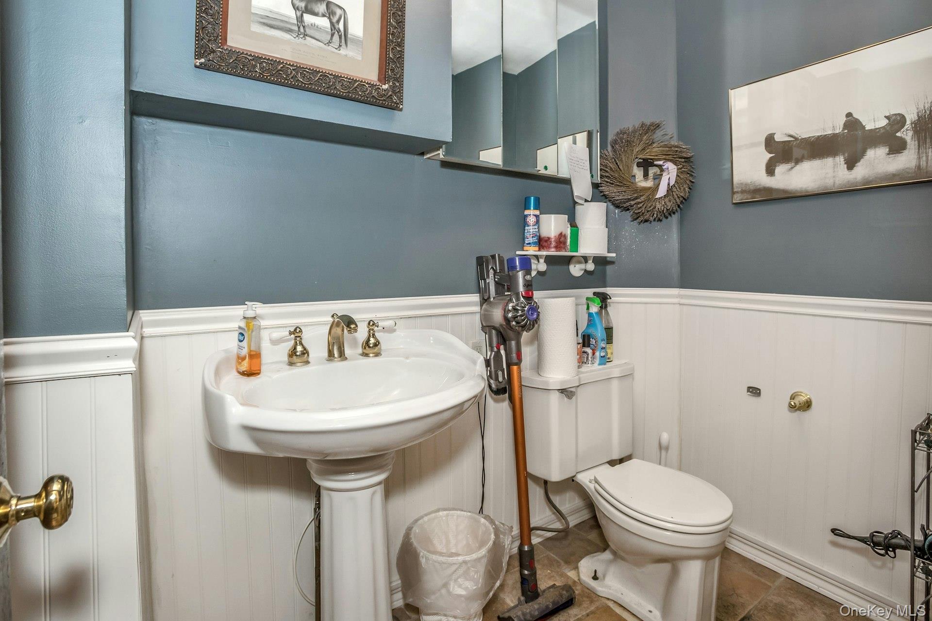 227 Wall Street Property Photo 5