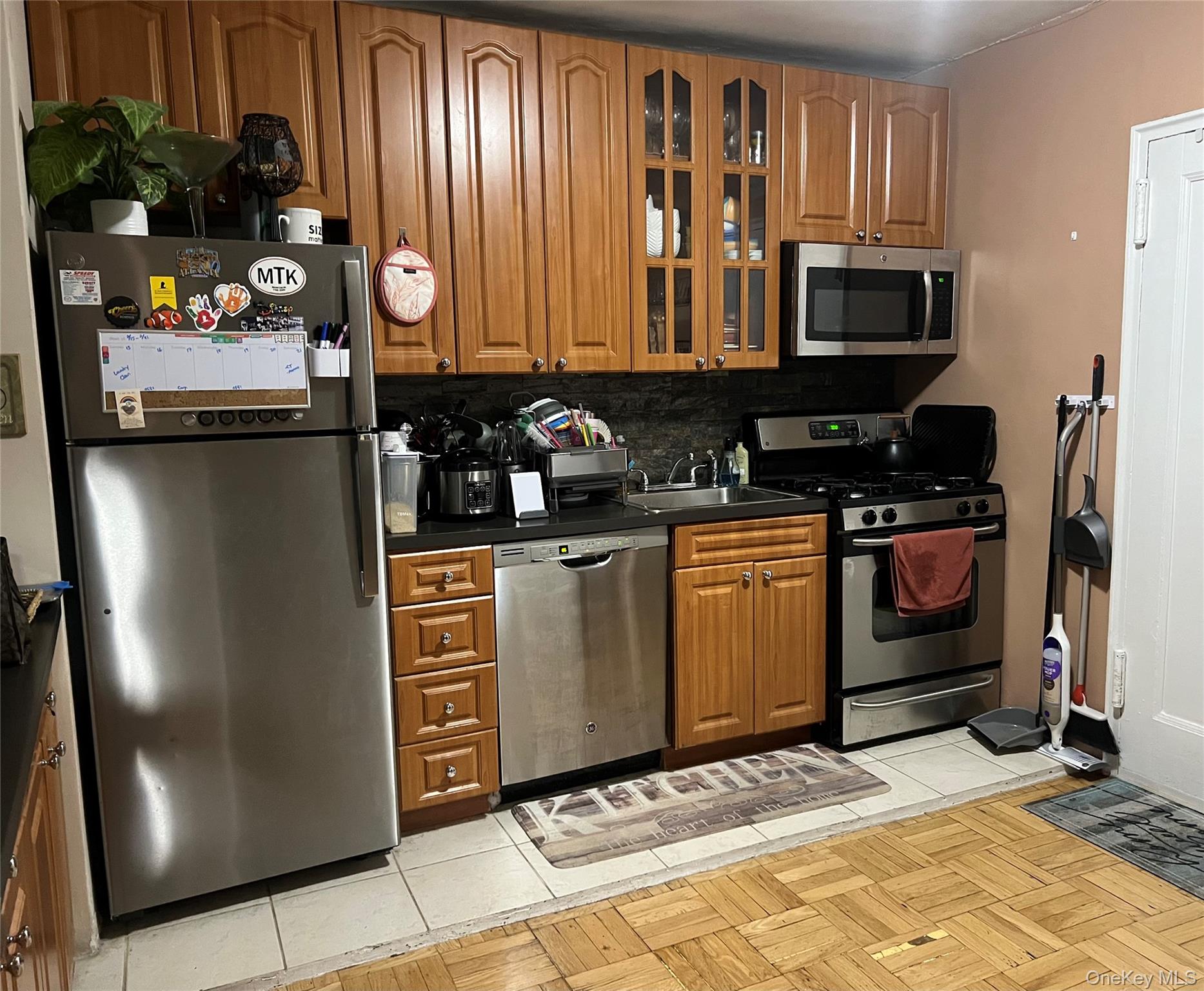 162-41 Powell's Cove Boulevard 1L Property Photo 1