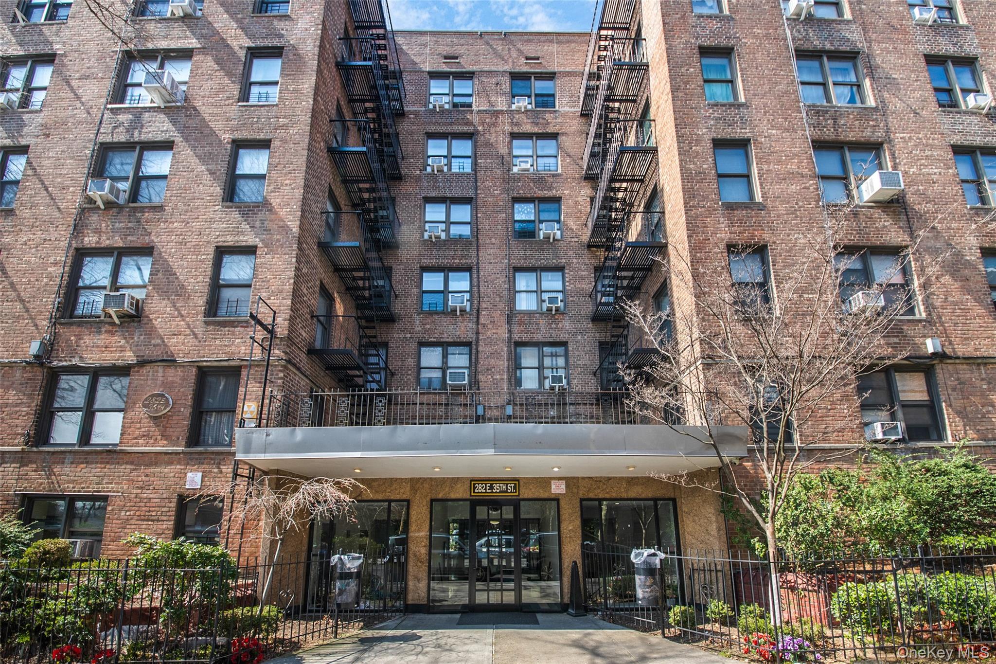 282 E 35th Street 4k Property Photo 12