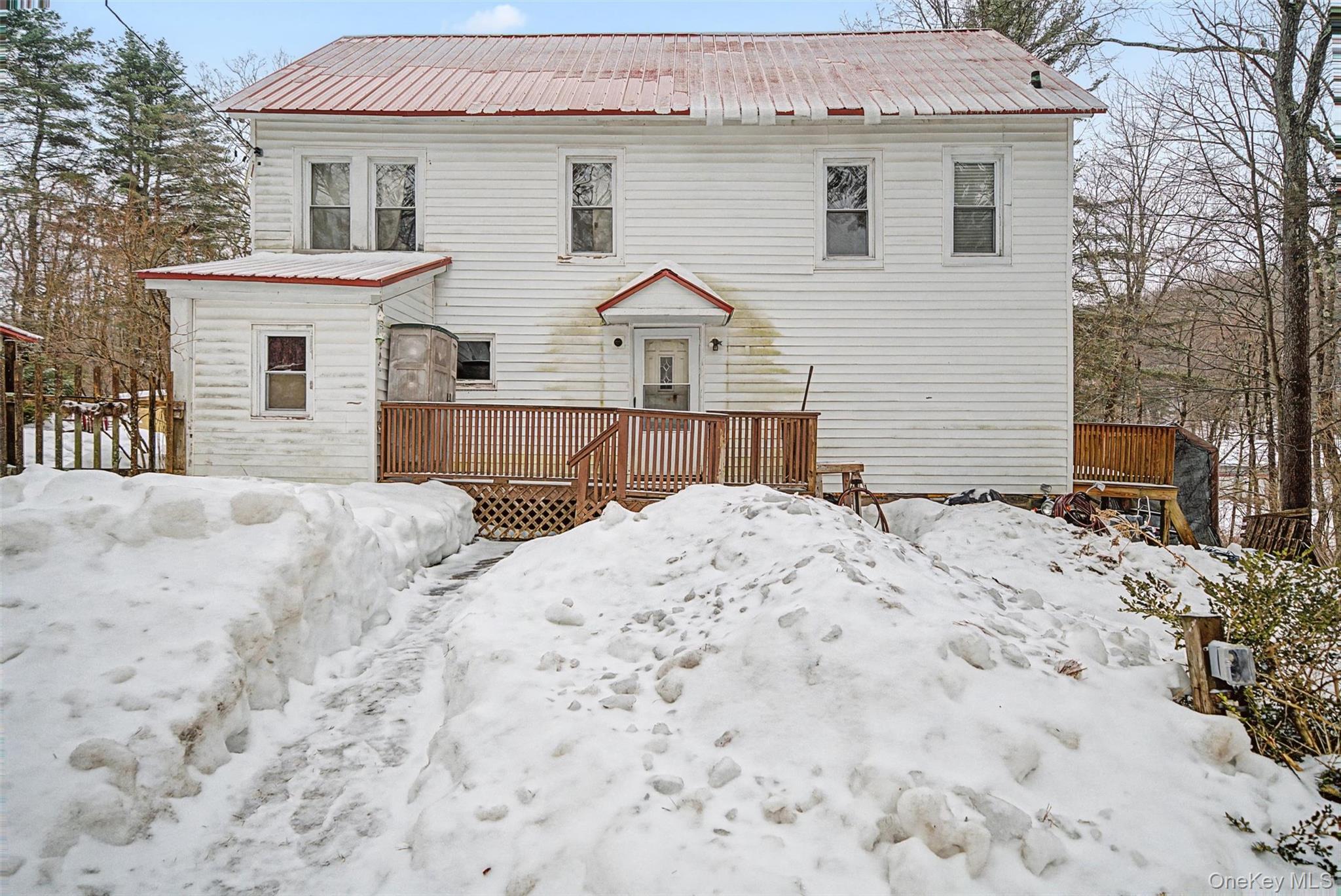 2 Station Hill Road 4 Property Photo 1