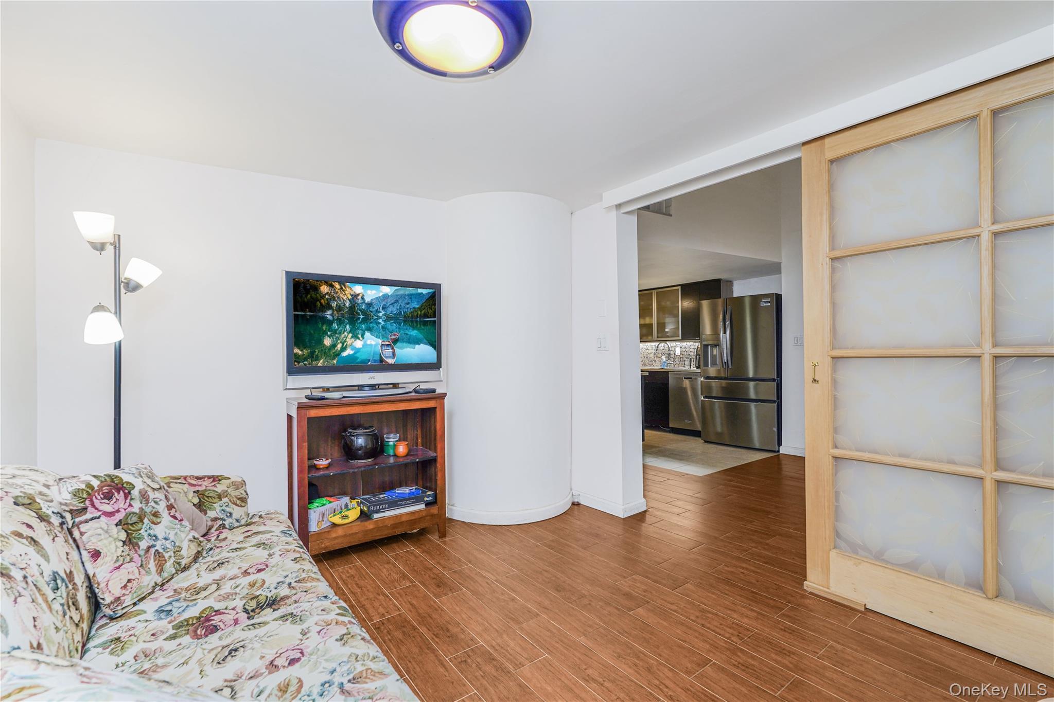 10 Bay Street Landing 1d Property Photo 14